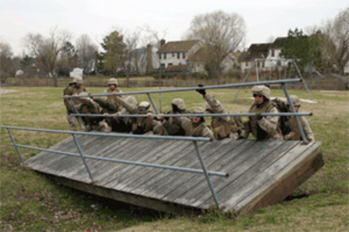 091202-M-0000A-017.gif
