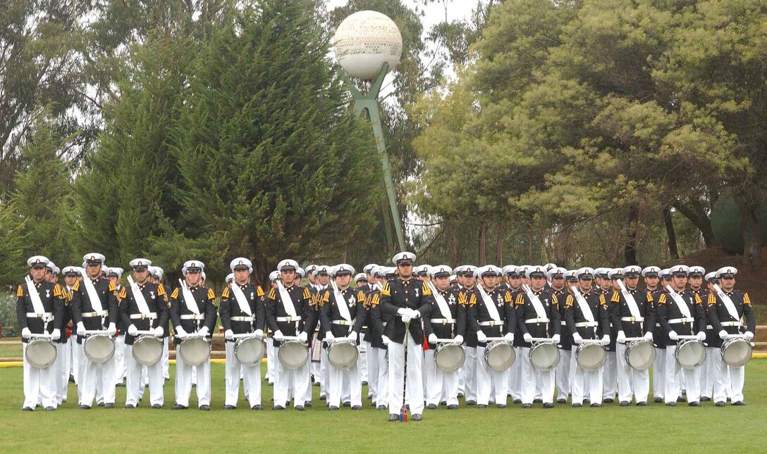 VINA DEL MAR, Chile -- Marines from the 2nd Marine Division participated in the Chilean Marine Corps' birthday celebration as part of Centaro 2006, when the groups joined forces to exchange skills and knowledge and build camaraderie.