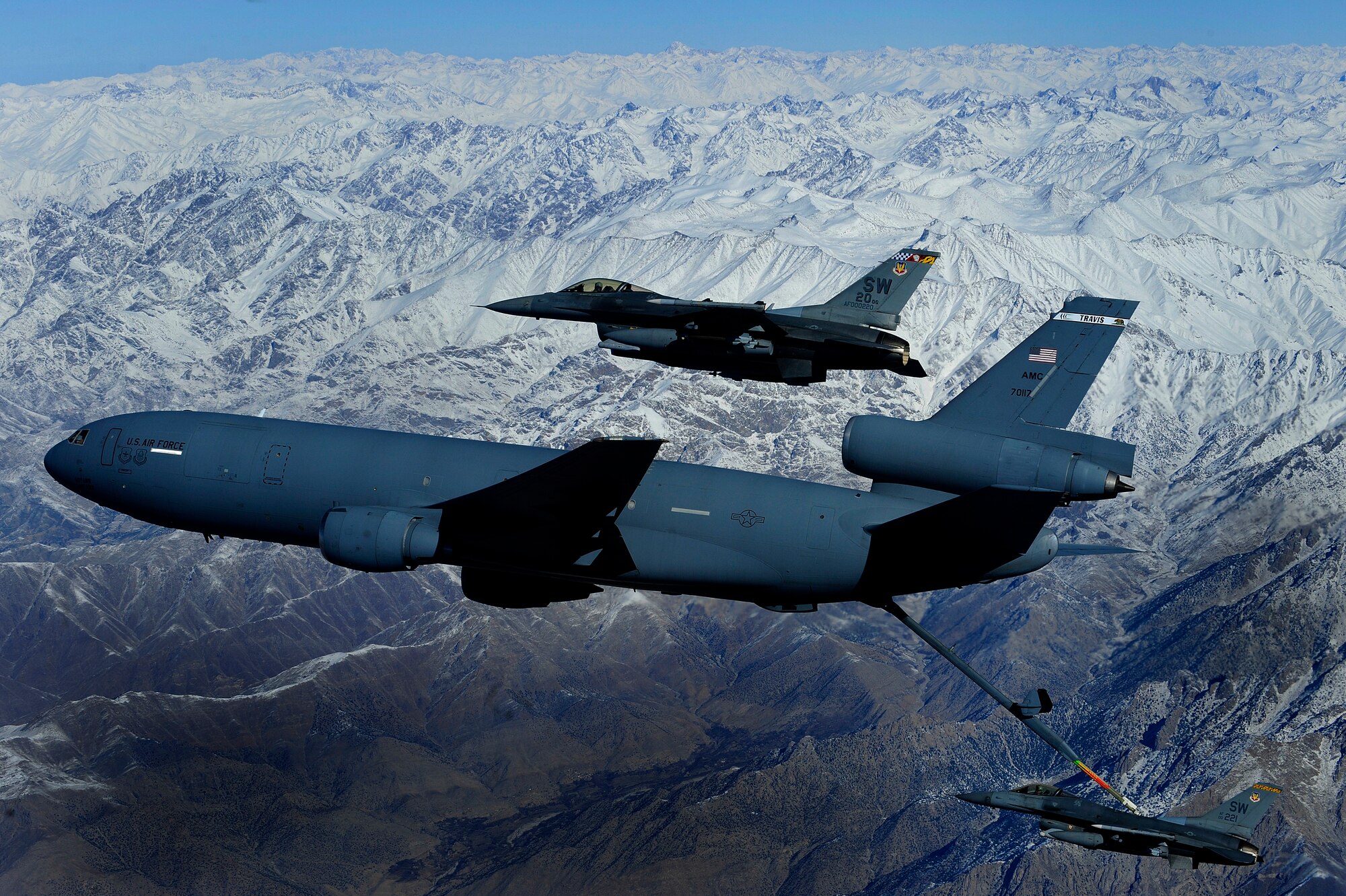 AFGHANISTAN -- A U.S. Air Force 908th Expeditionary Air Refueling Squadron KC-10A Extender, refuels an F-16 Fighting Falcon from the 79th Expeditionary Fighter Squadron over eastern Afghanistan, Nov. 26, 2009.  (U.S. Air Force photo/Staff Sgt. Michael B. Keller) (Released)

