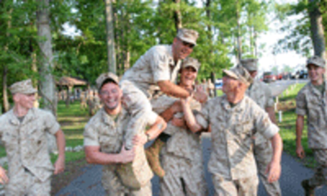 091204-M-0000A-119.gif