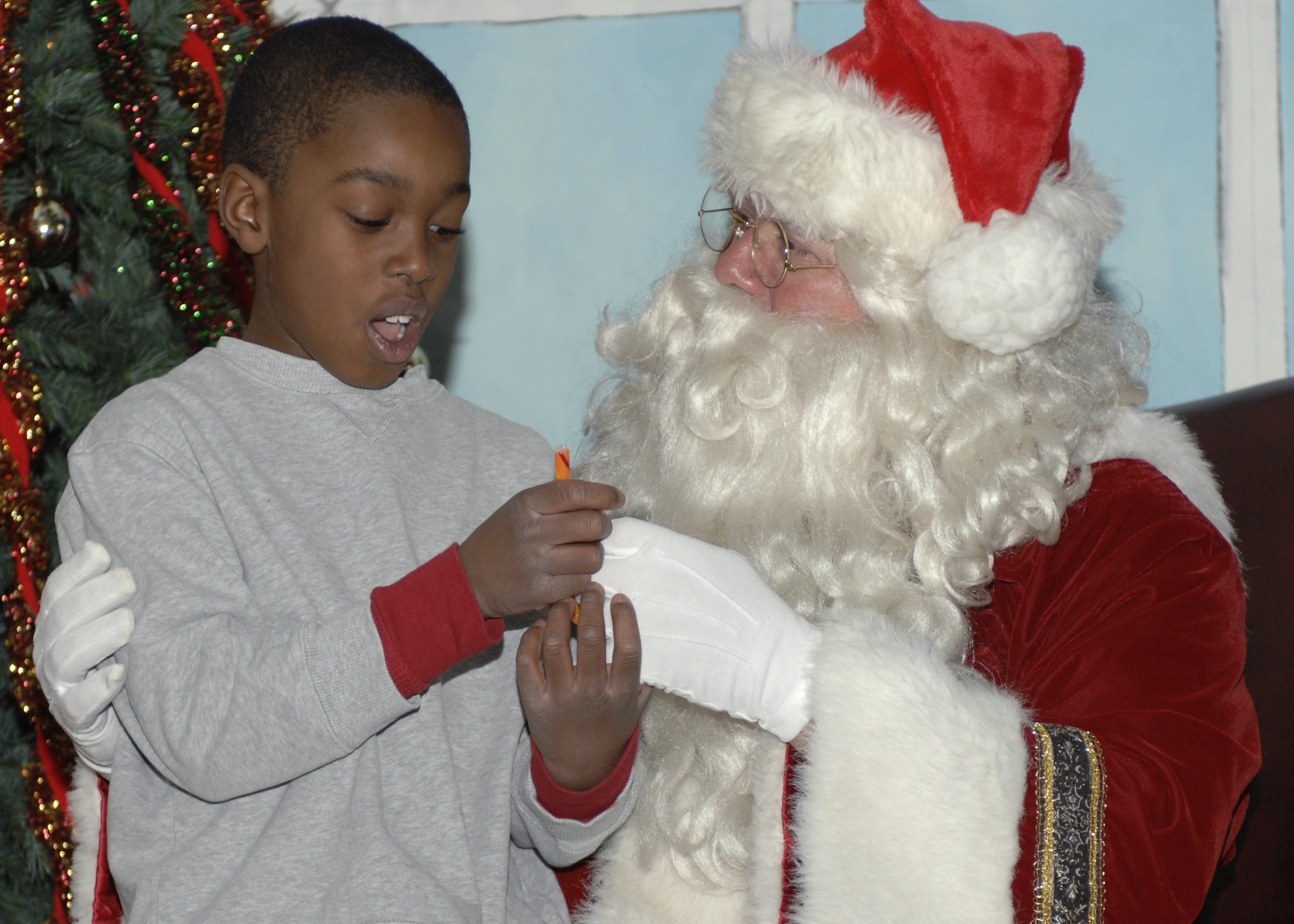 Santa visits Cannon kids at The Drop Zone > Cannon Air Force Base > News