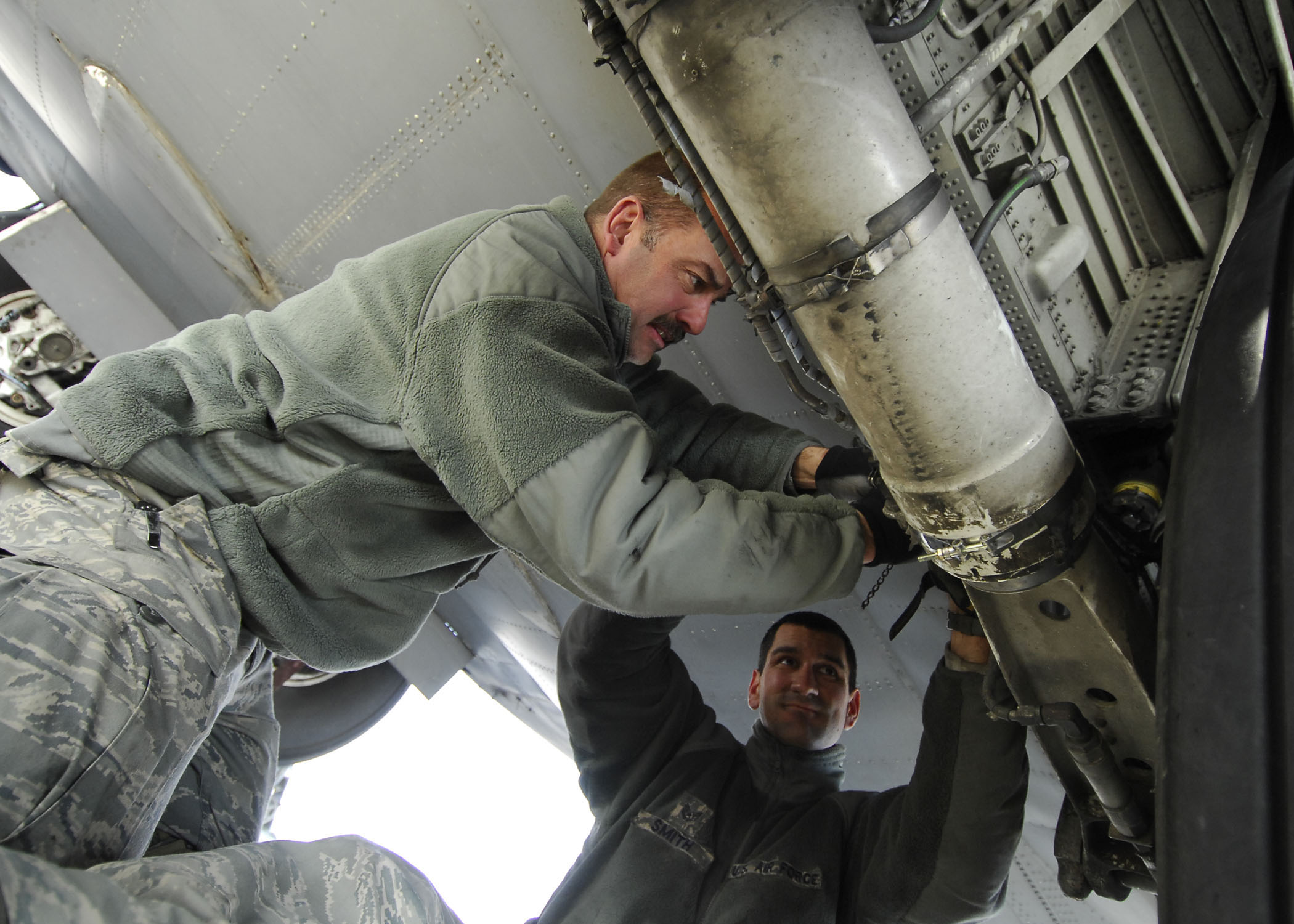 C130 landing gear inspection > U.S. Air Forces Central > Display
