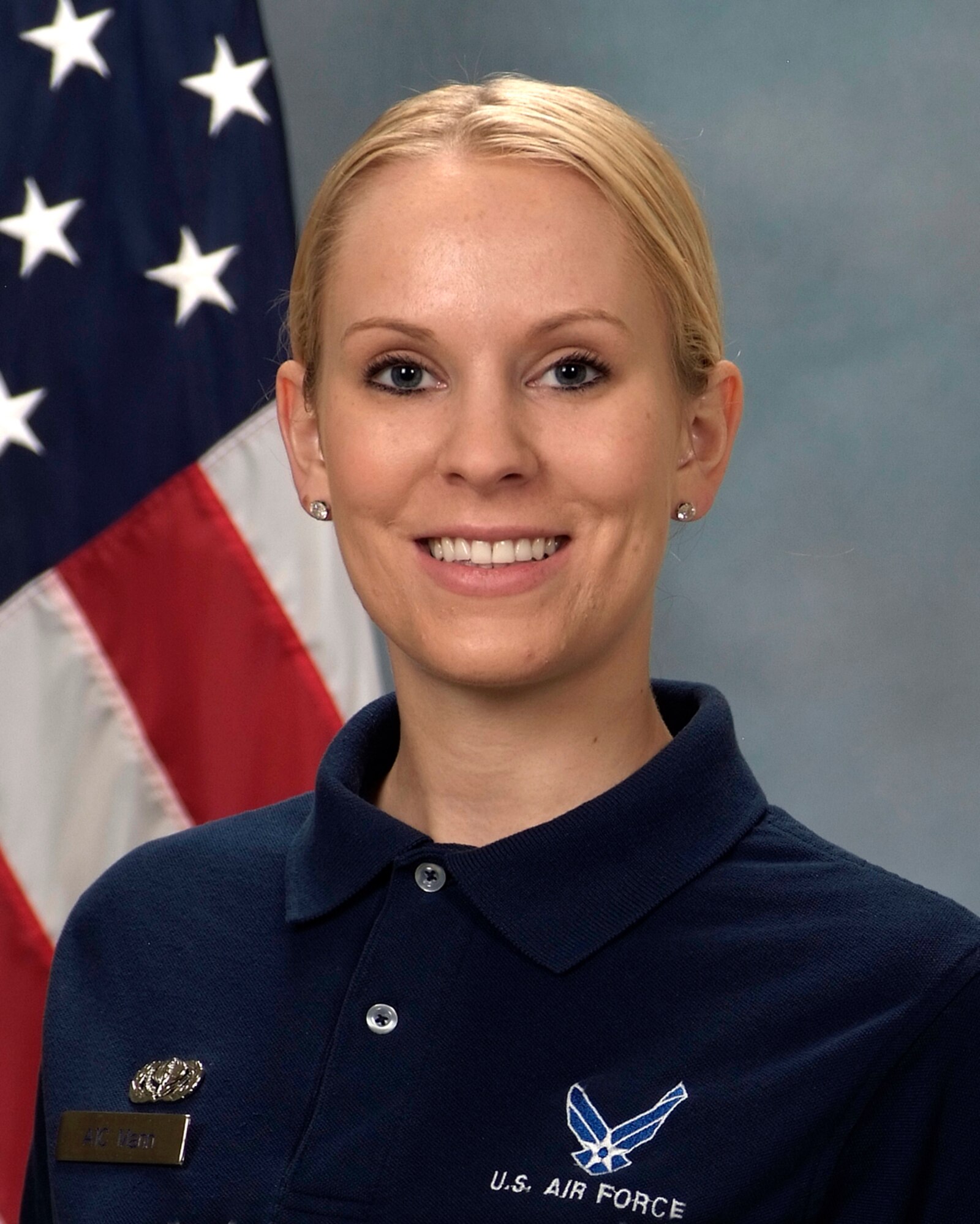 PETERSON AIR FORCE BASE, Colo. – Airman 1st Class Casey Mann was selected for this week's First Knight award. This award is designed to recognize outstanding Airmen each week for the work they do every day.