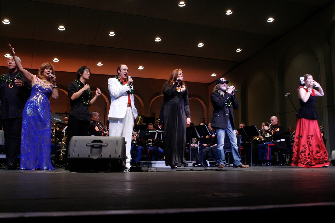 The artists featured during the Second Annual Na Mele o na Keiki, 'Music for the Children,' thank the crowd as the show ends at the Neal S. Blaisdell Center Dec. 9. (Official U.S. Marine Corps photo by Sgt. Scott Whittington) (Released)