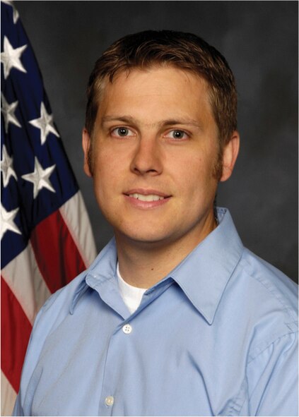 Dr. Derek Kingston, AFRL Air Vehicles Directorate, received the 2009 Harold Brown award for his work toward improving algorithms for path planning, sensor steering, and the application of cooperative control for efficient, robust UAV routing. 