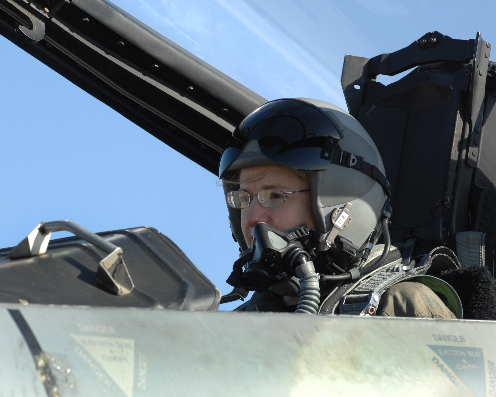 LANGLEY AIR FORCE BASE, Va. --  Molly Ward, Hampton mayor, sits in an F-15D Eagle cockpit waiting to take off for her orientation flight Dec. 10.  The 1st Fighter Wing granted Mayor Ward the orientation flight to familiarize her with the the Langley mission.(U.S. Air Force photo/Senior Airman Scott Aldridge)
