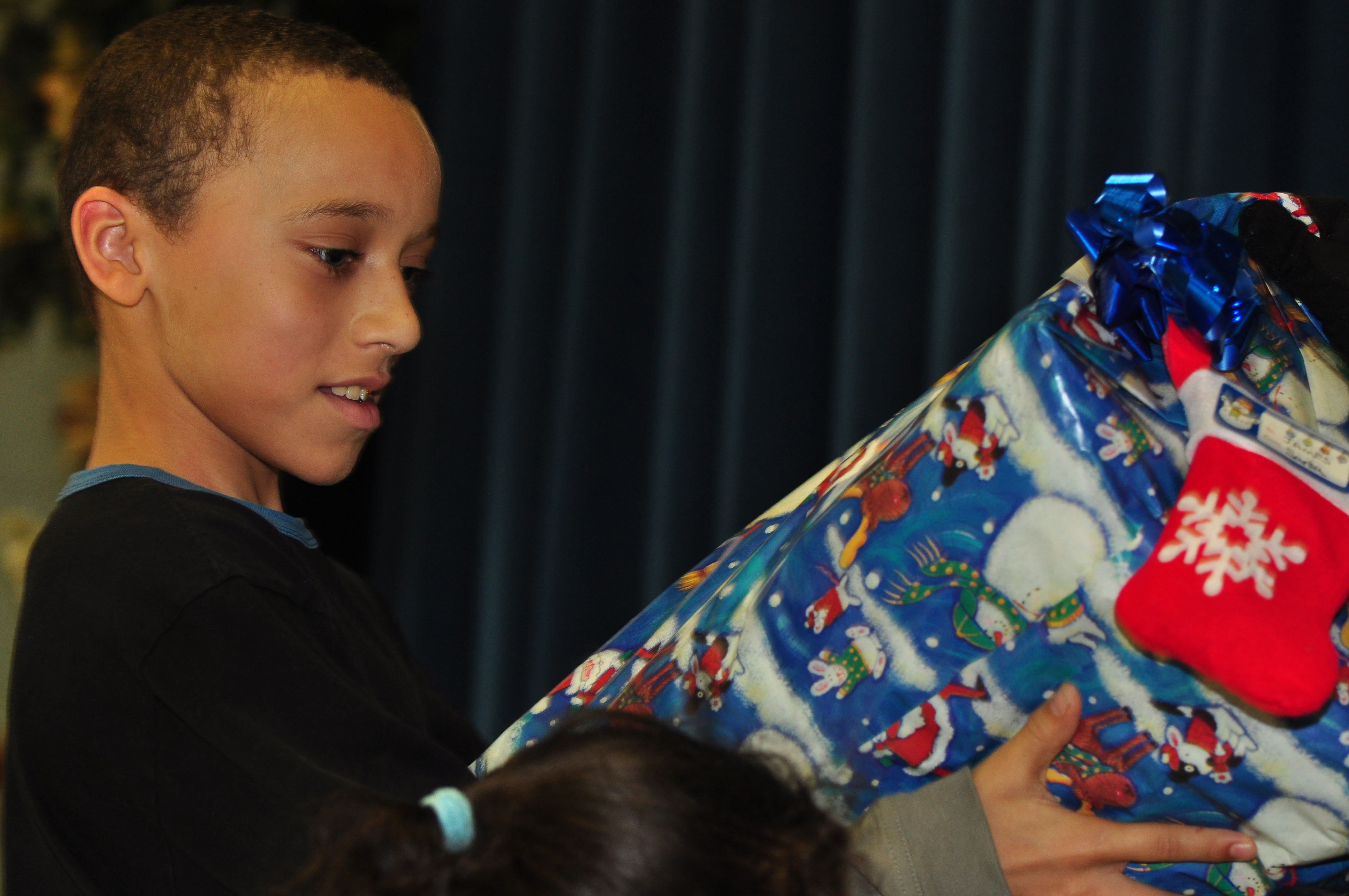 Falcon Children’s Home enjoys holiday festivities > Pope Field