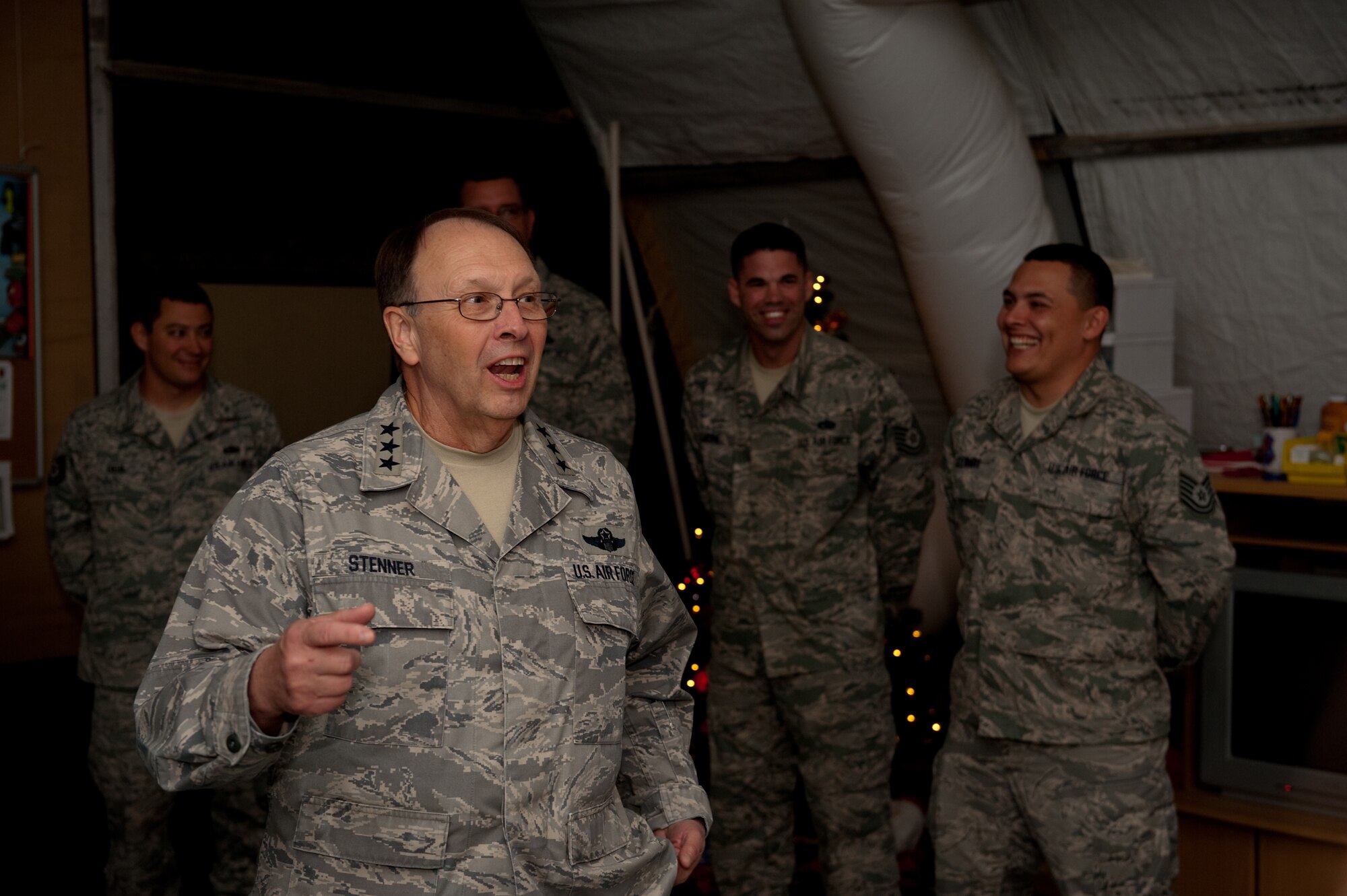 Lt. Gen. Charles E. Stenner Jr., Air Force Reserve Command commander, visits with 746th Aircraft Maintenance Unit servicemembers during a base visit, Dec. 7, 2009. General Stenner was traveling throughout Southwest Asia visiting Reservists deployed in support of operations Iraqi Freedom and Enduring Freedom. (U.S. Air Force photo/Staff Sgt. Robert Barney).