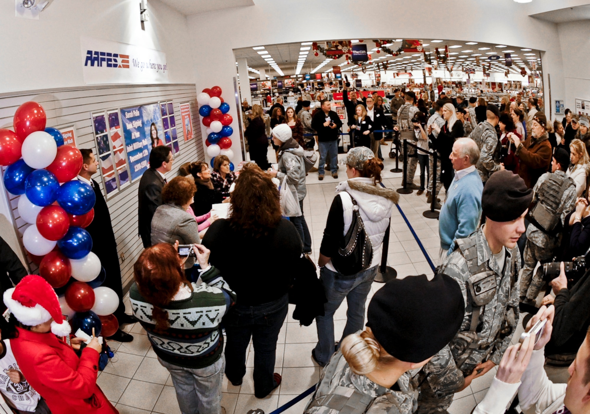 ELMENDORF AIR FORCE BASE, Alaska – About 2,000 people came out to Elmendorf’s Joint Military Mall Dec. 13 to meet former Alaska Governor Sarah Palin as she did her first book signing in Alaska of her new book “Going Rogue”.  People started lining up at 5 a.m. for the signing that took place from noon-3 p.m. After visiting Elmendorf, Palin traveled to Eielson AFB to do another signing. (U.S. Air Force photo/Airman 1st Class Christopher Gross)
