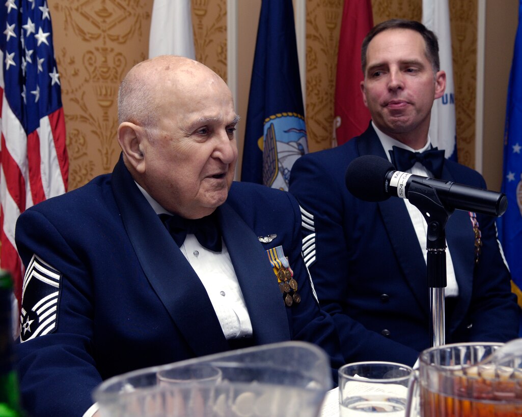 LANGLEY AIR FORCE BASE, Va. -- Retired Chief Master Sgt. Bill Christie talks about his career in the Army Air Corps and in the Air Force, during the enlisted dining  Dec. 11. Chief Christie was one of the original 625 Chief Master Sgts selected to wear the rank after its introduction in 1959. Those 625 Chiefs are known as Charter Chiefs. (U.S. Air Force photo/Staff Sgt. Jeff Nevison)