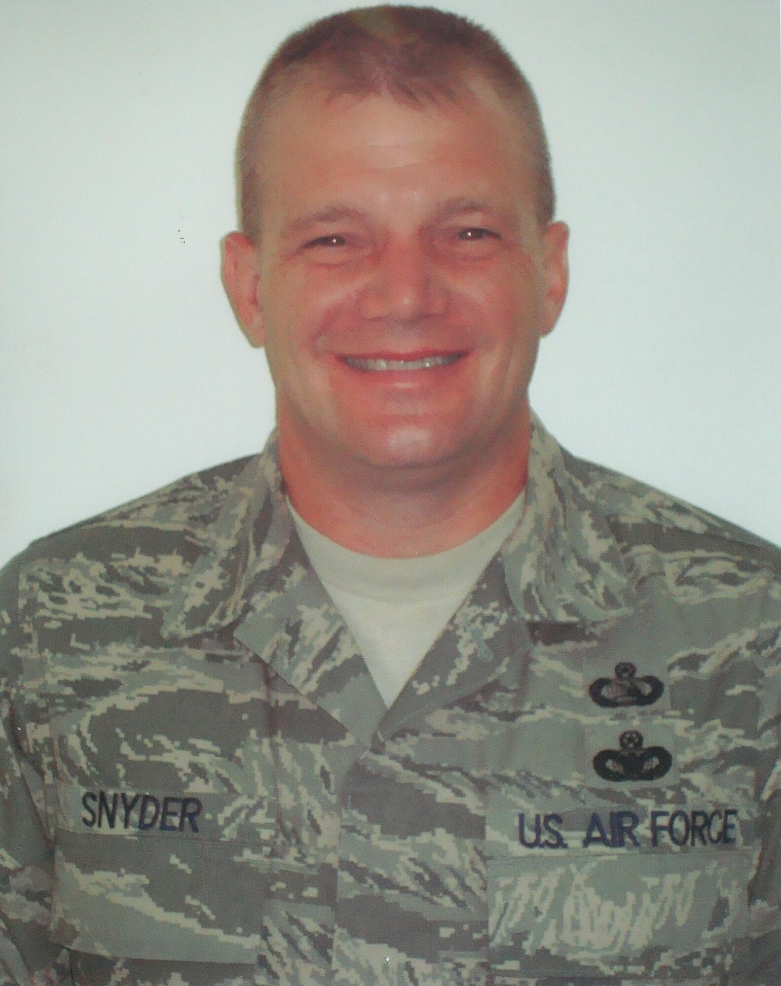 “Wish my wife, Dawn; and son, Colin; a Merry Christmas, and I hope all of my friends back at Little Rock have a safe and happy holiday season.” - Senior Master Sgt. Les Snyder, 19th Communications Squadron; Deployed Unit: 64th Expeditionary Support Squadron