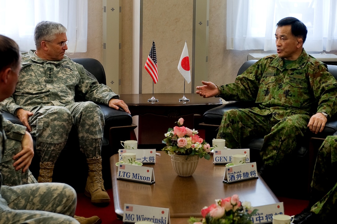 Chief of Staff of the Japanese Army, Gen Yoshifumi Hibako, right, and U.S. Army Chief of Staff Gen. George W. Casey Jr., left, conduct bilateral defense talks during a meeting on Camp Higashi-Chitose, Japan, Dec. 16, 2009.  