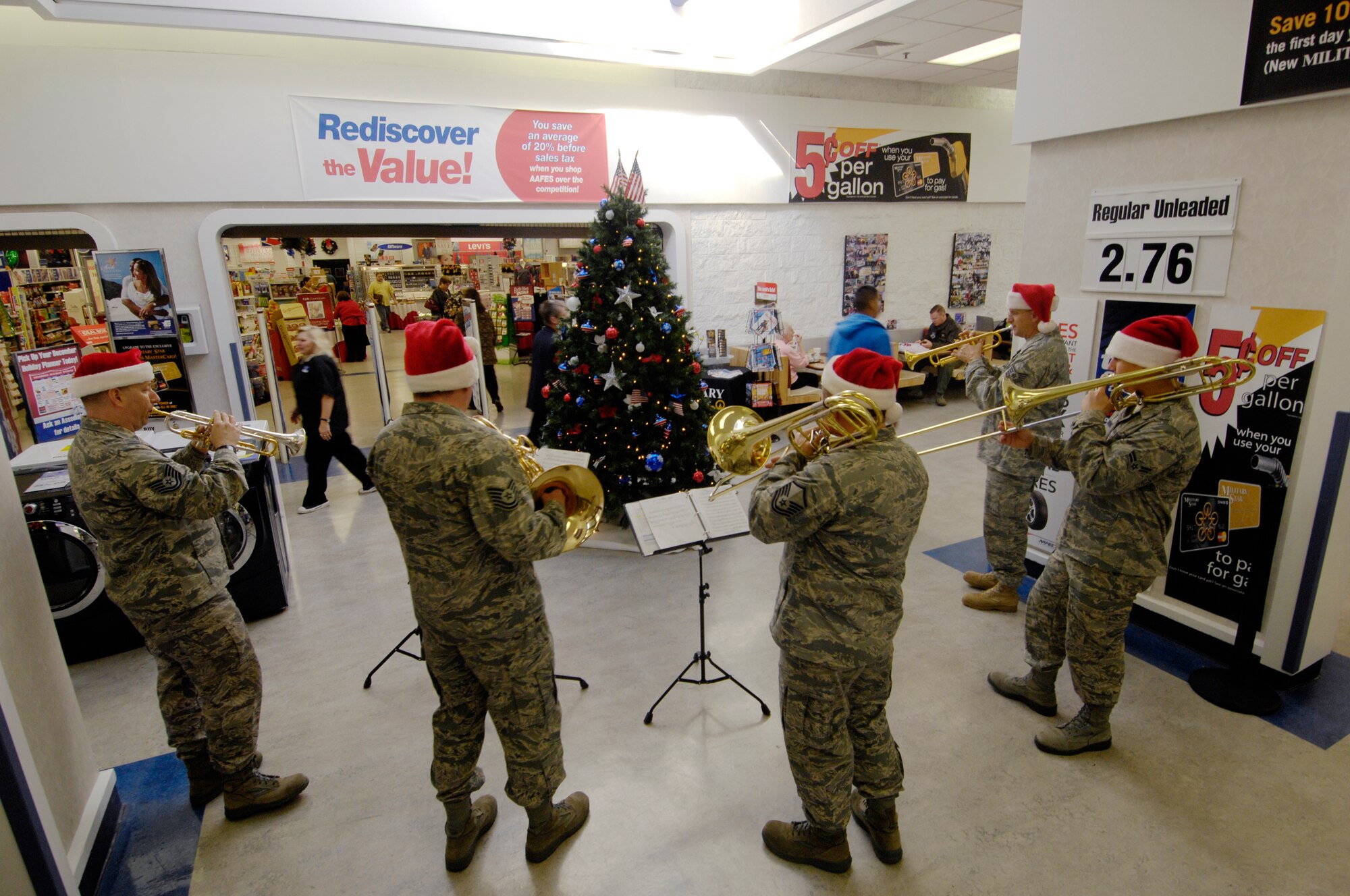 VANDENBERG AIR FORCE BASE, Calif. – The Band of the Golden West from Travis AFB, Calif., plays Christmas carols at the Base Exchange while people shop Thursday, Dec. 17, 2009, here. The band toured main base and played Christmas songs to members of Vandenberg. (U.S. Air Force photo/Staff Sgt. Levi Riendeau)