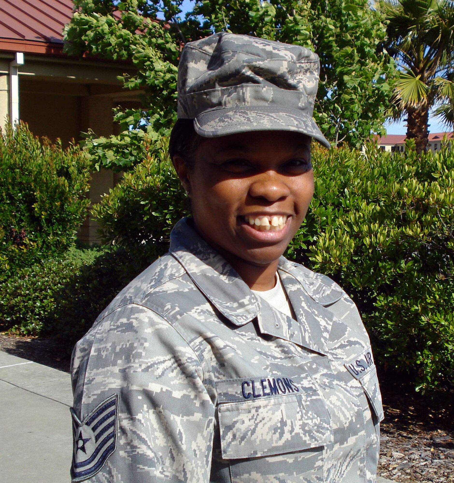 TRAVIS AIR FORCE BASE, Calif. -- Technical Sgt. Gaylen Clemons  (U.S. Air Force photo/Staff Sgt. Meredith Mingledorff)                              