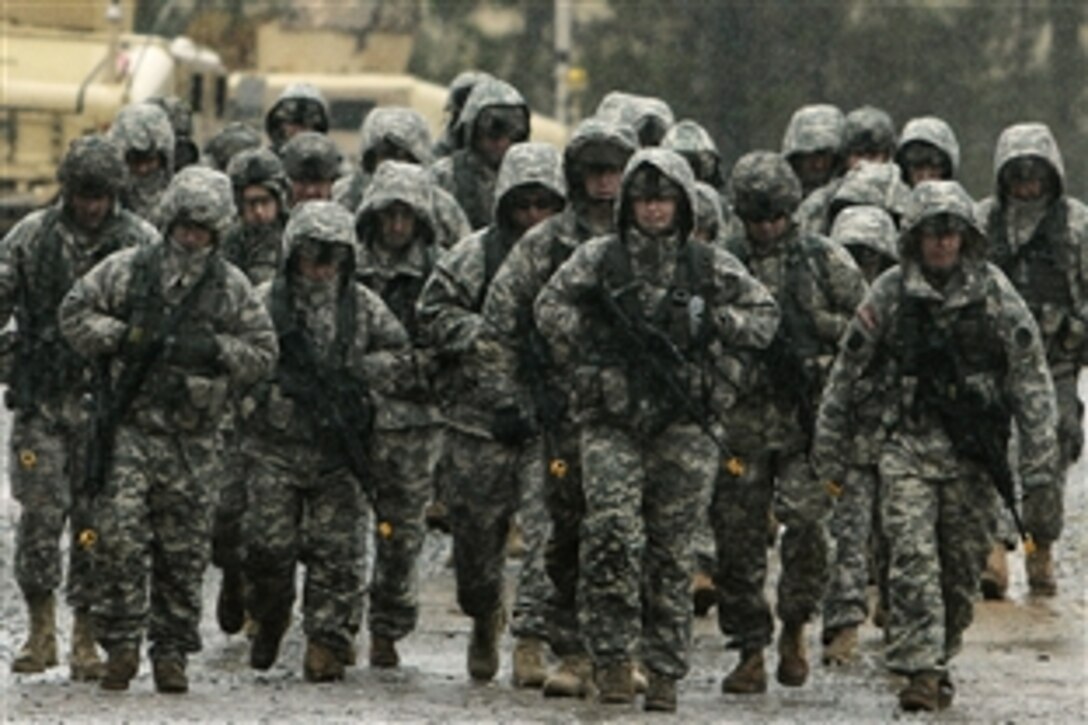 U.S. Army soldiers assigned to Regimental Higher Headquarters Troop, 278th Armored Cavalry Regiment, Tennessee Army National Guard, train at Camp Shelby Joint Forces Training Center, Hattiesburg, Miss., Dec. 12, 2009, for a scheduled deployment to Iraq.  This will be the unit's second tour in support of Operation Iraqi Freedom. 
