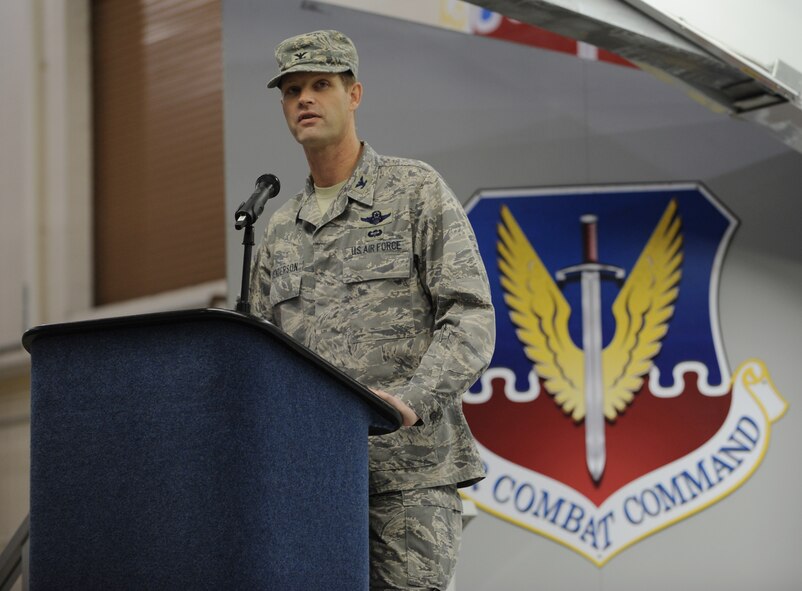 MOODY AIR FORCE BASE, Ga. -- Col. Gary Henderson, 23rd Wing commander, addresses attendees at the 23rd Mission Support Group assumption of command ceremony here Dec. 18. Col. Mark Ruse assumed command of the group during the ceremony. He was previously the operations division chief at Headquarters Air Mobility Command in Scott Air Force Base, Ill. (U.S. Air Force photo by Airman 1st Class Benjamin Wiseman)