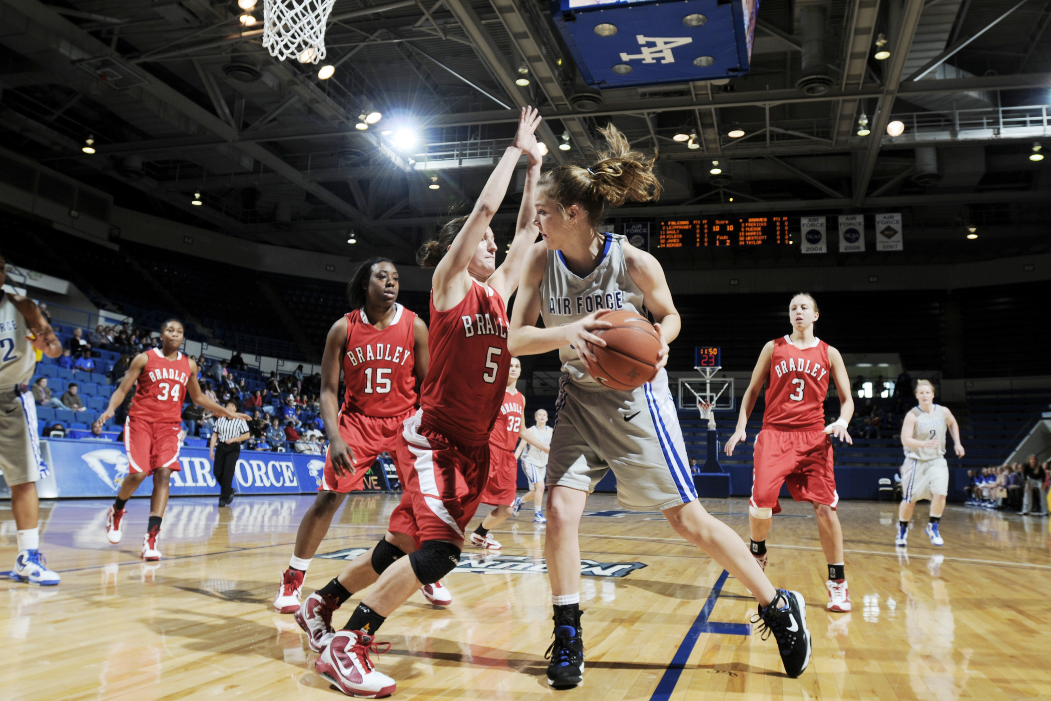 Women S Basketball Bradley University Runs Past Air Force