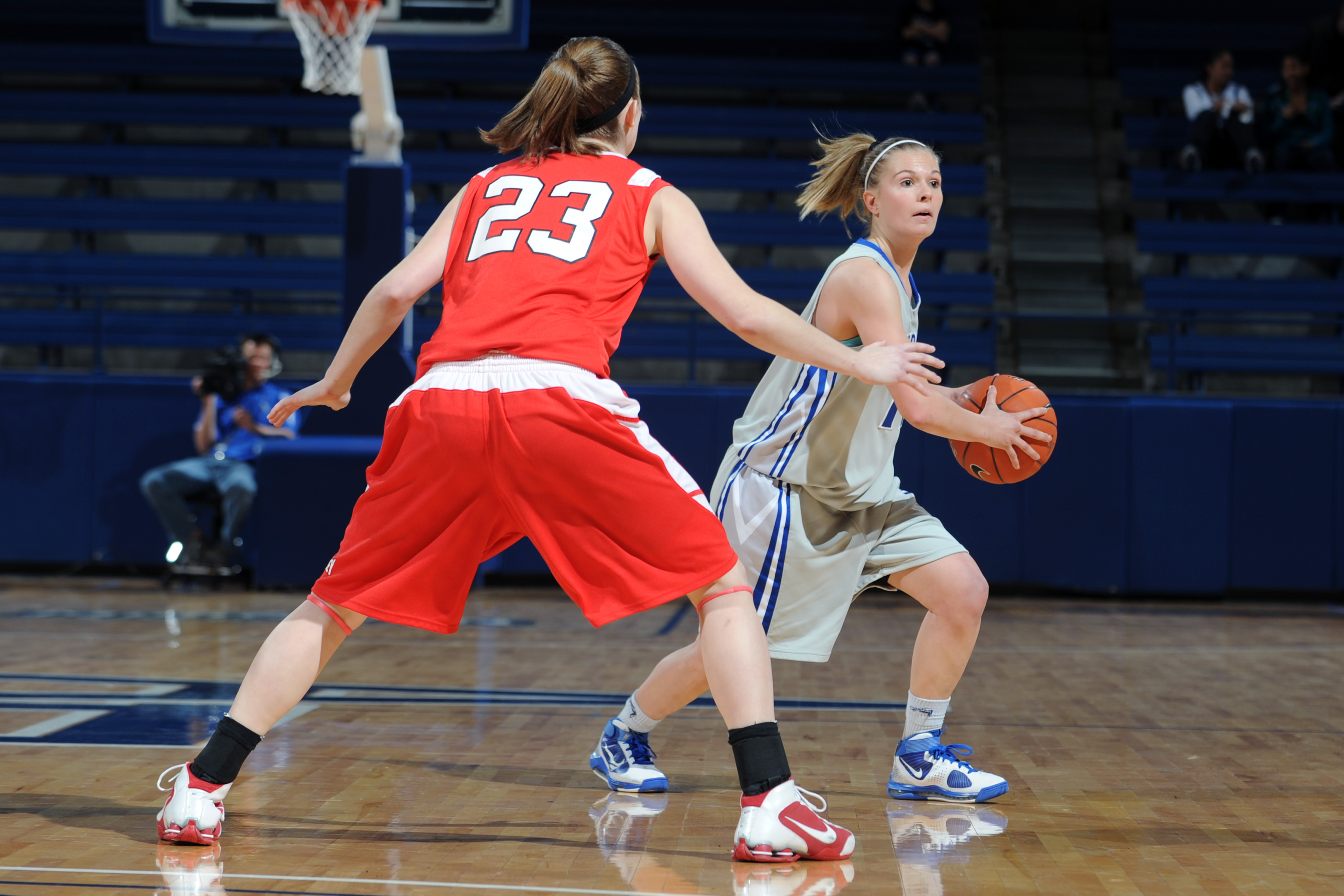 Women S Basketball Bradley University Runs Past Air Force