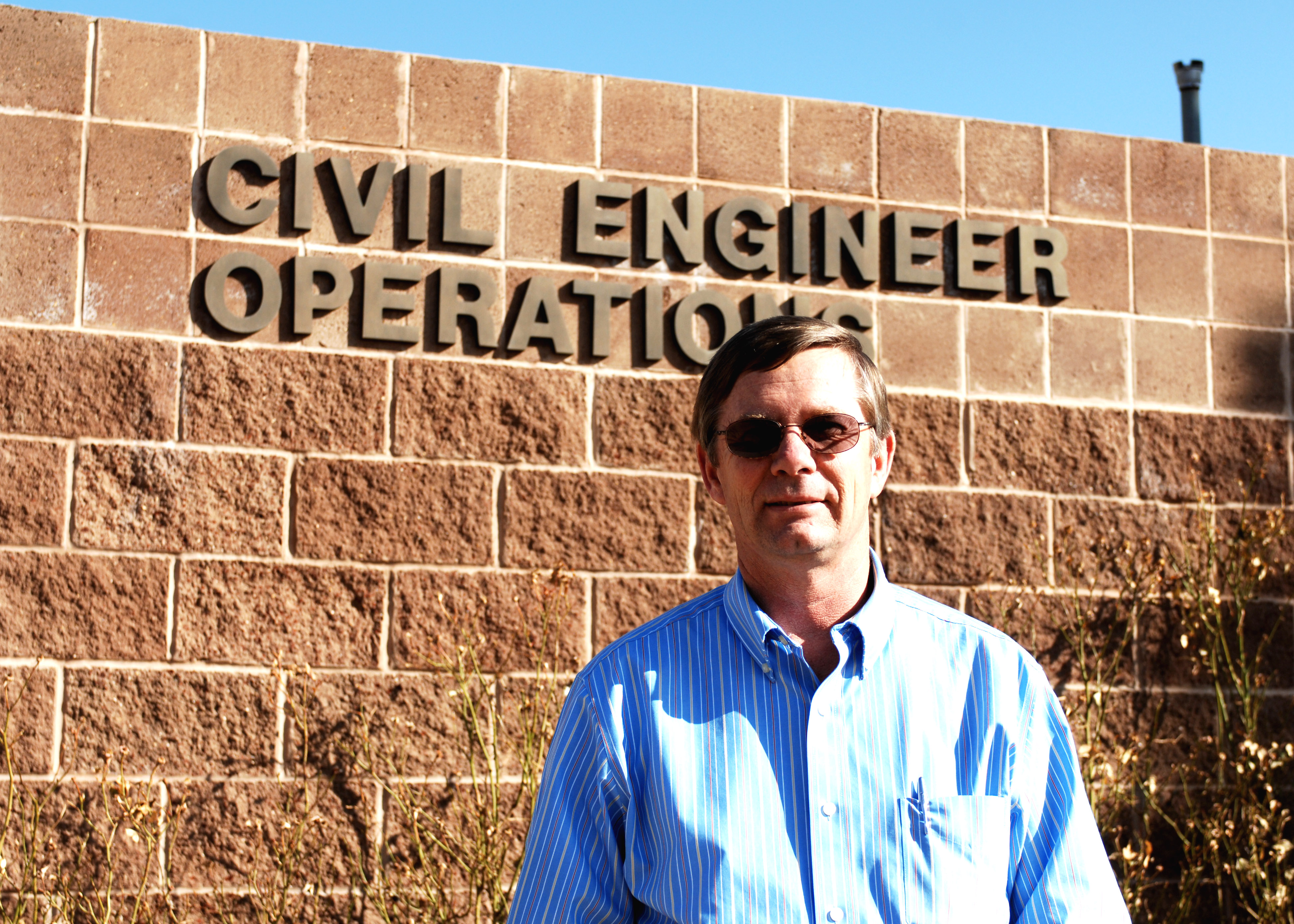 Engineer gets the job done, earns Air Force recognition > Cannon Air