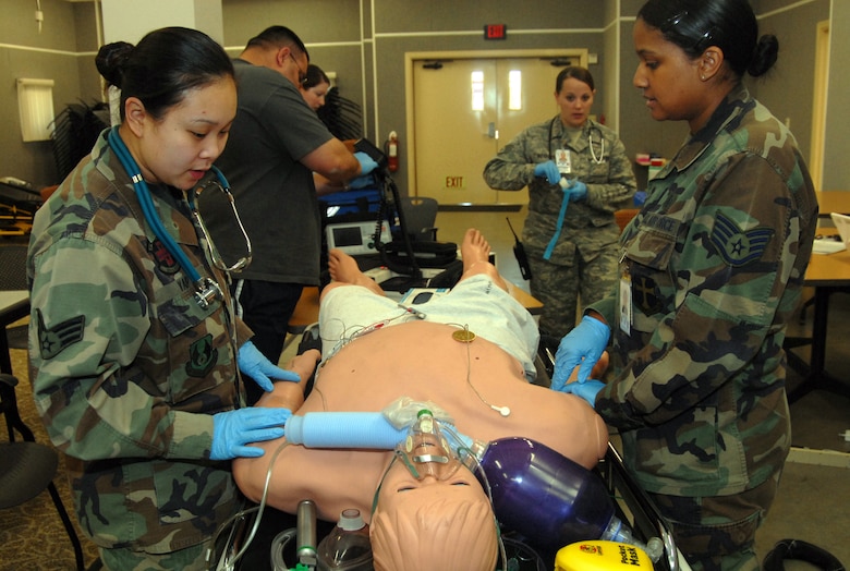 Medics train for Paramedic Refresher Course > Edwards Air Force Base > News