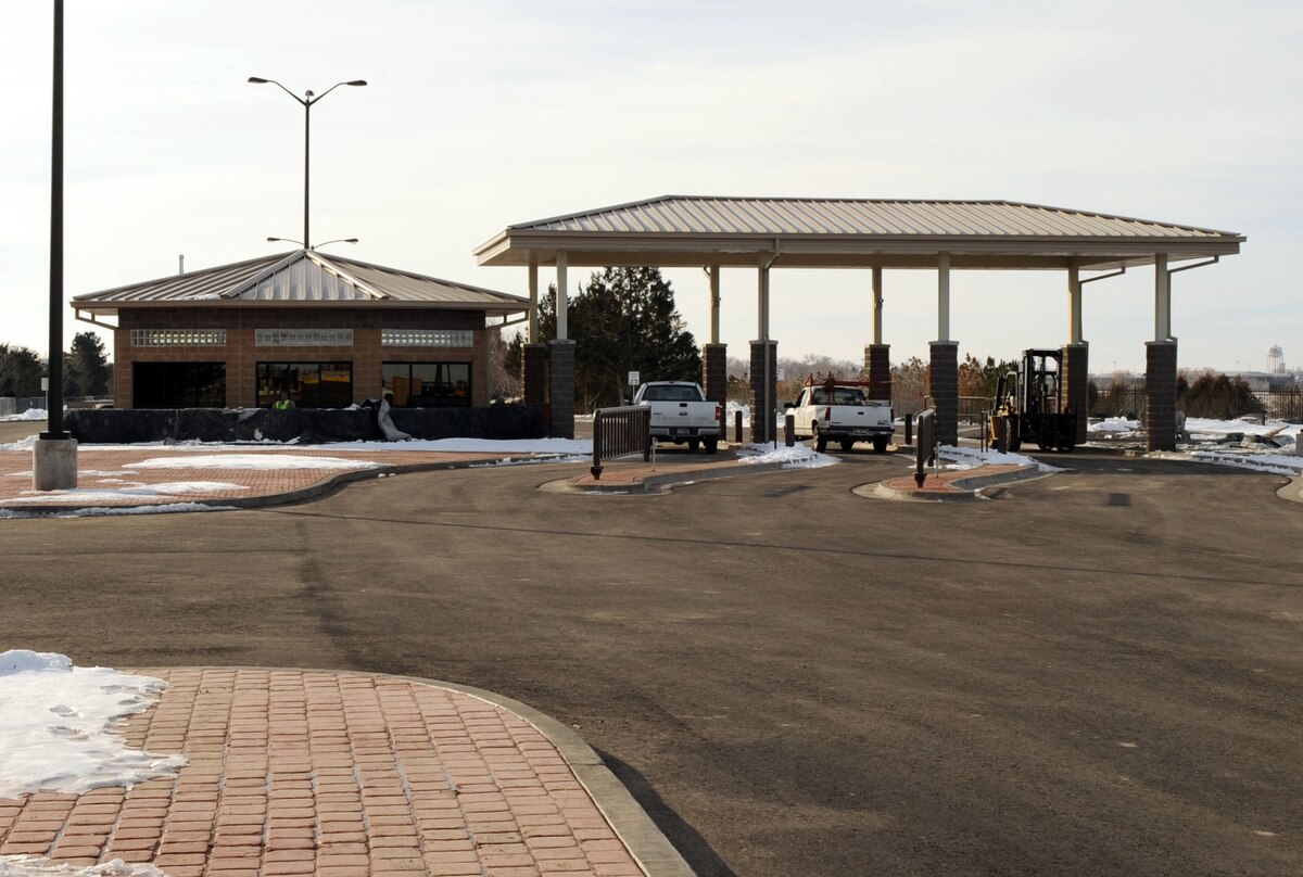 Mountain Home AFB main gate ready to open > Mountain Home Air Force