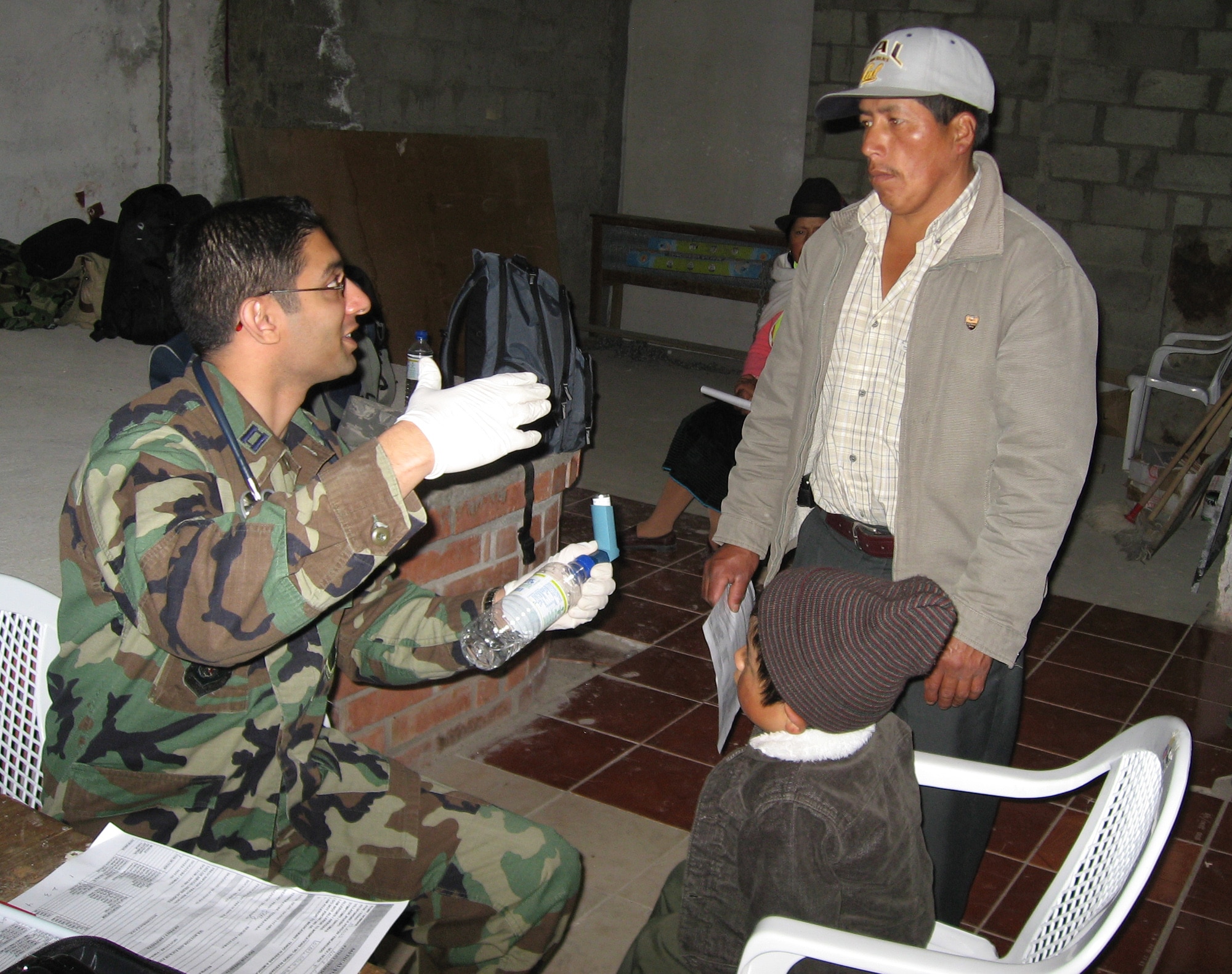Dr. (Capt.) Amit Bhatt, 88th Medical Group pediatric resident from Wright-Patterson Air Force Base, Ohio deployed to Zhina, Ecuador, with a MEDRETE team, providing humanitarian medical support to four villages surrounding Cuenca, Ecuador. (U.S. Air Force photo)
