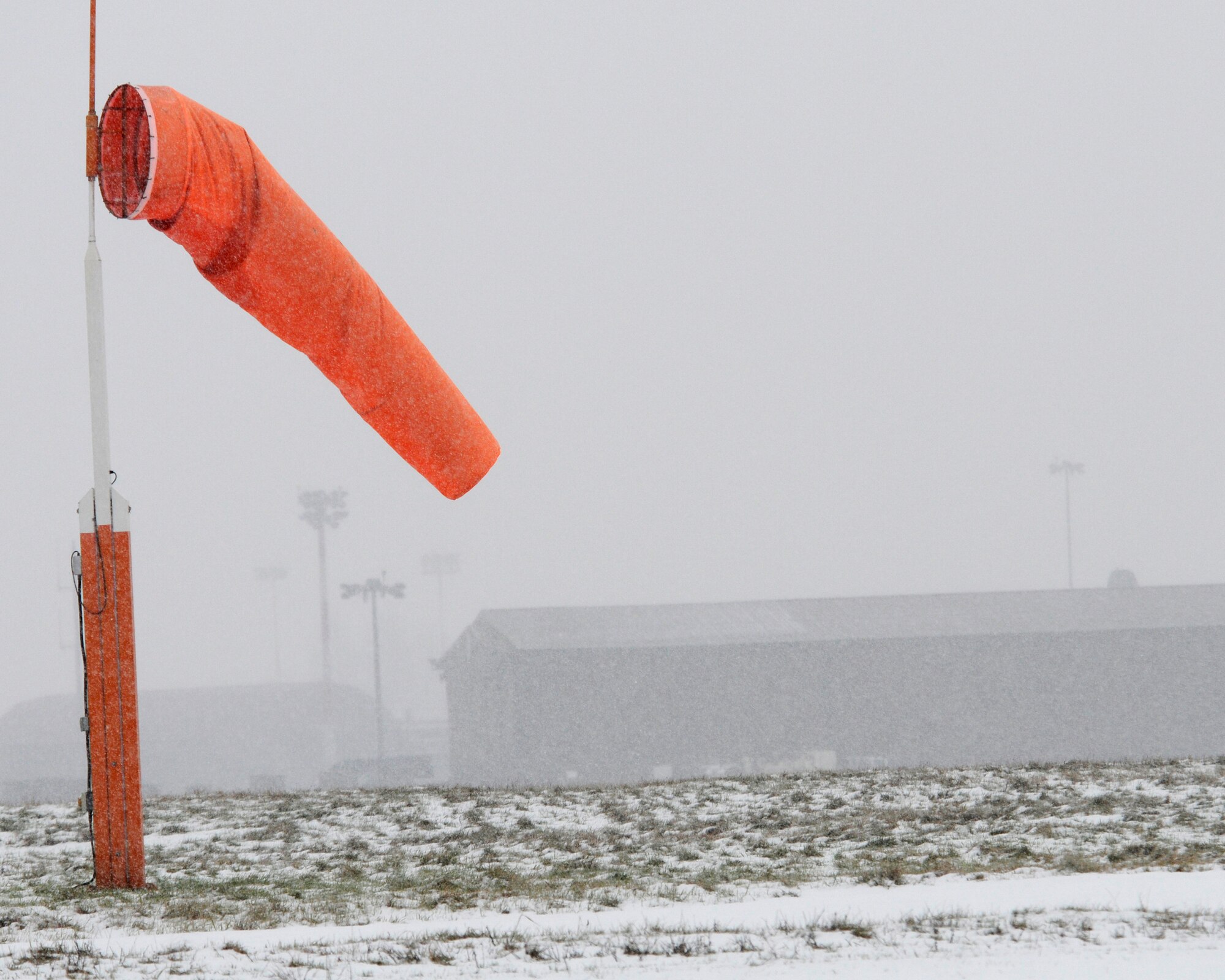 Heavy snowfall hits RAF Mildenhall, England, Feb. 2, 2009. The snow which fell Feb. 2 and 5, 2009, resulted in late reporting for non mission-critical personnel and Department of Defense Dependants School students. (U.S. Air Force photo by Senior Airman Chris Ingersoll)