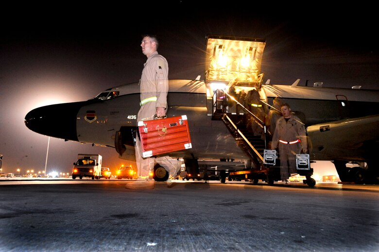 Rivet Joint reaches 7,000 combat missions in AOR > Offutt Air Force