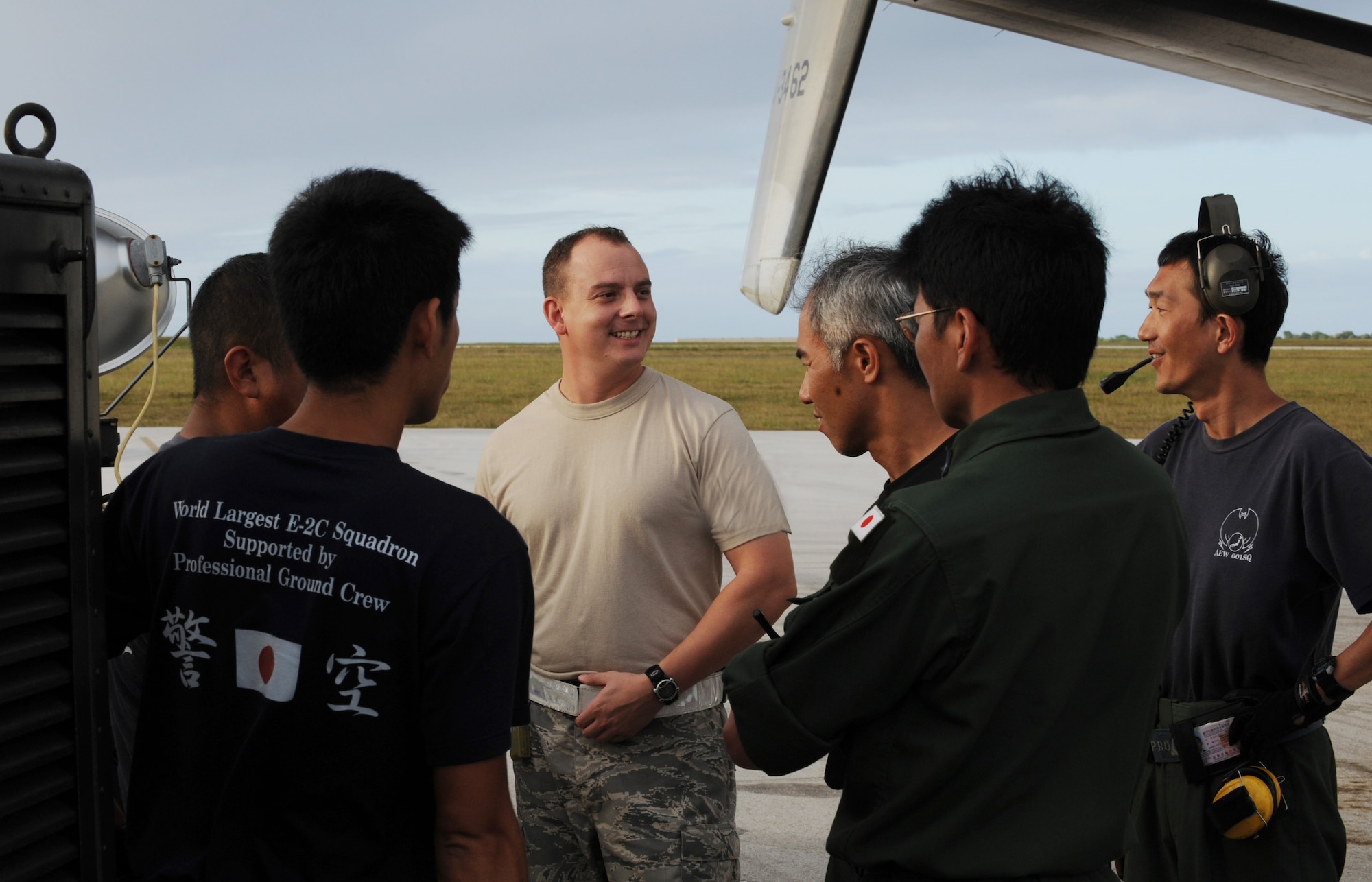 (center) U.S. Air Force Tech. Sgt. Anthony Bowman coordinates fuel off loads with E2-C Japanese Air Self Defense Force maintainers Feb. 5 at Andersen Air Force Base, Guam during Cope North 09-1. Navy EA-6B Prowlers from VAQ-136 Carrier Air Wing Five, Atsugi, Japan along with Japan Air Self Defense Force F-2s  from the 6th Squadron, Tsuiki Air Base and E-2Cs fighter airborne control aircraft will join forward deployed USAF  F-16 Fighting Falcons from the 18th Aggressor Squadron, Eielson Air Force Base, Alaska, and B-52 Stratofortress' currently deployed to Andersen from the 23rd Expeditionary Bomb Squadron to participate in this year's Cope North exercise Feb. 2-13. Sergeant Bowman is a fuels specialist, 36th Logistics Readiness Squadron, Andersen A.F.B.

(U.S. Air Force photo/ Master Sgt. Kevin J. Gruenwald) released





















  












 











































  












 

























