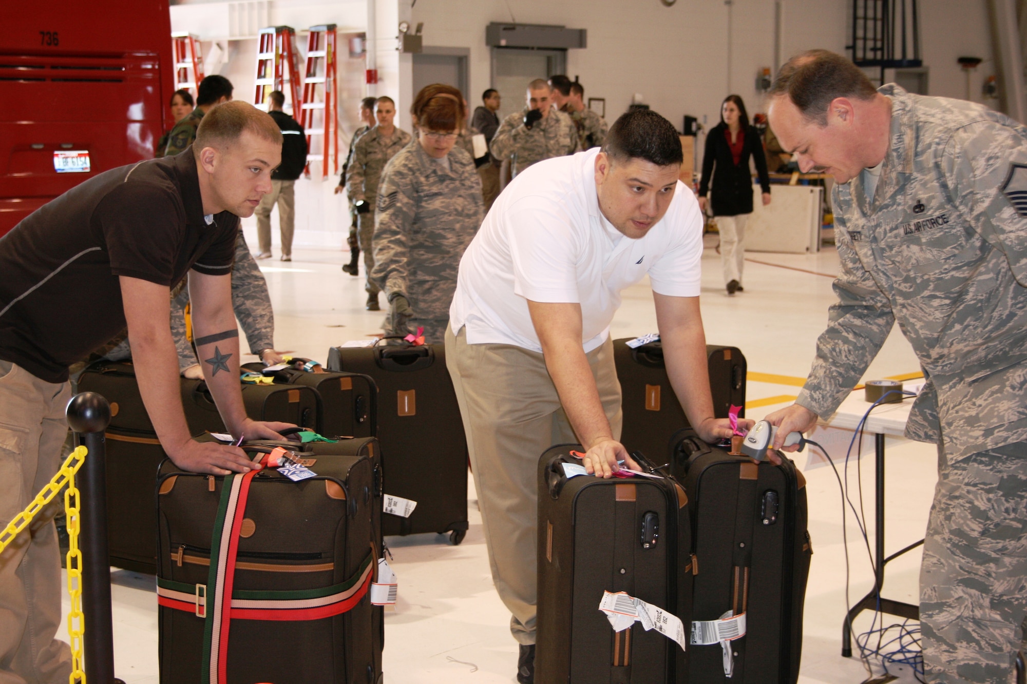 Gunfighters volunteer at 2009 Special Olympics World Winter Games
