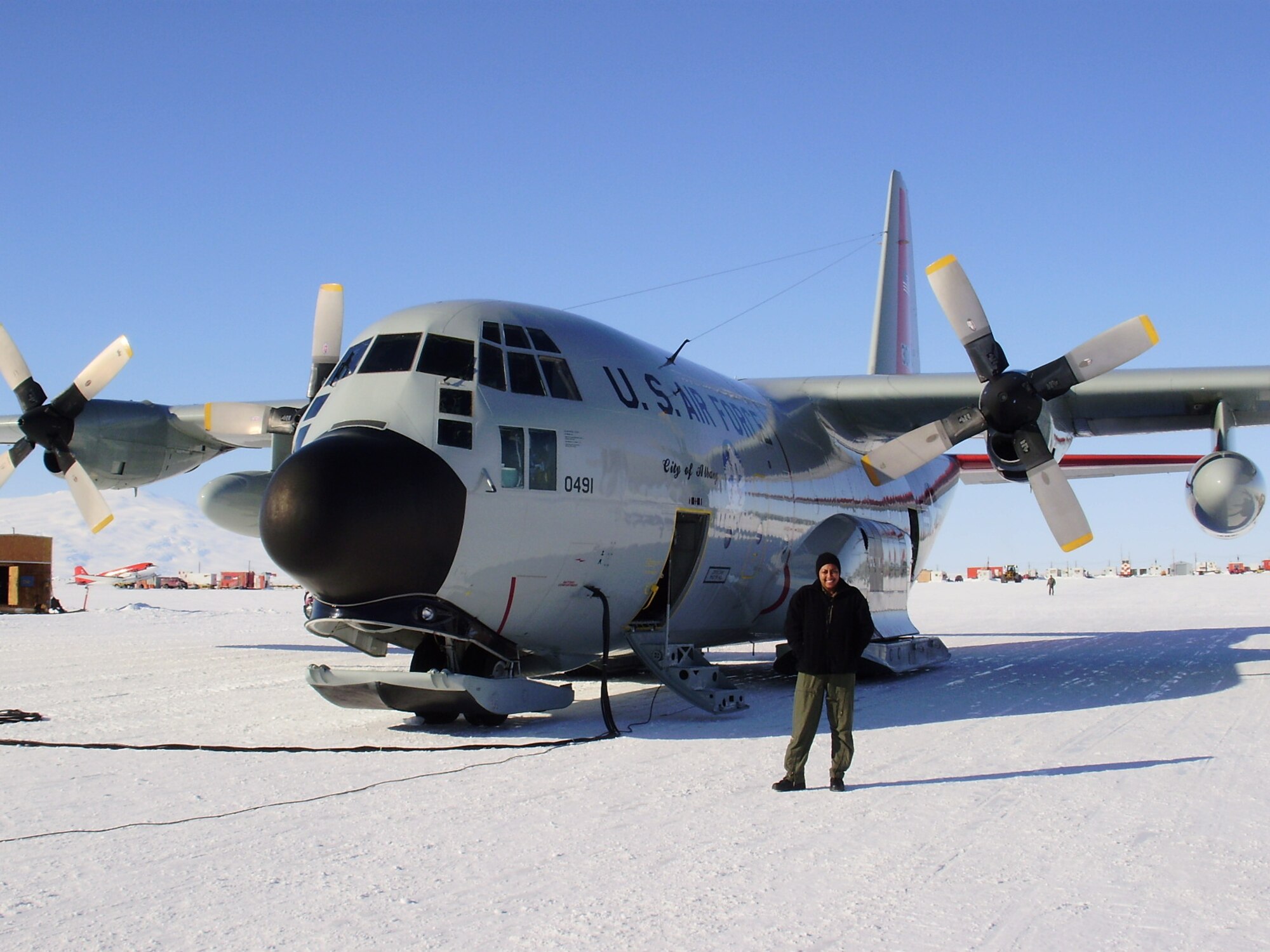 Tech. Sgt. Leslie Green braves the Antarctic cold during her recent deployment in support of Operation Deep Freeze. Kadena's 18th Aeromedical Evacuation Squadron deployed to Antarctica in support of Operation Deep Freeze.  (U.S. Air Force courtesy photo)