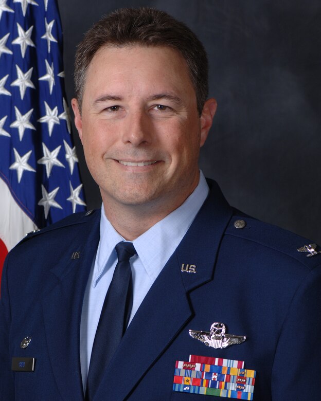 Commander Maps Out Gunfighter Vision Mountain Home Air Force Base 