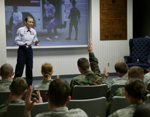 SHAW AIR FORCE BASE, S.C.-- Tech. Sgt. Danica Eusay, a Basic Military Training instructor on the MTI Recruiting Team, briefed more than 50 Shaw Airmen and answered questions about life as an MTI in the Airman Leadership School auditorium Feb. 10. (U.S. Air Force photo/Staff Sgt. Holly Brown)