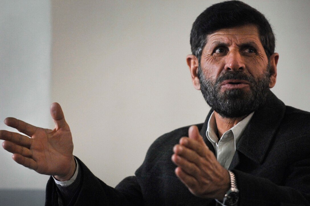 Mahfoz Ahmad, director of economy for Afghanistan’s Paktia province, talks during a contractor’s conference, Feb. 7, 2009, at Gardez City, near Forward Operating Base Gardez.