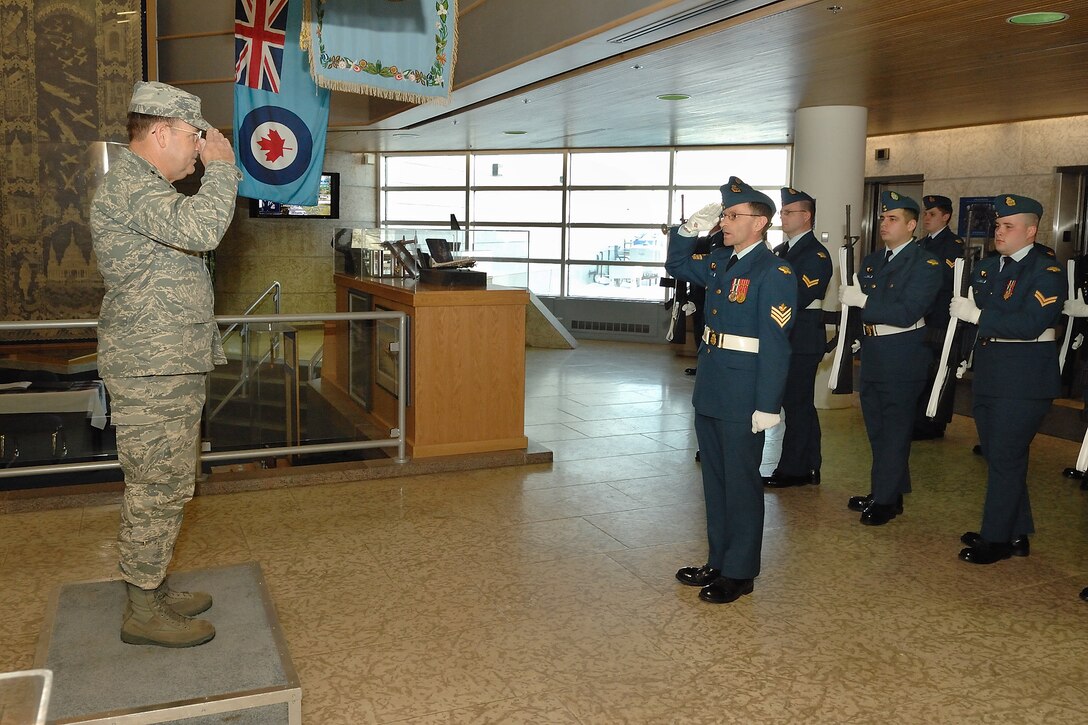 Major General Hank Morrow, Commander of Continental U.S. North American Aerospace Defense Command Region, and Commander, 1st Air Force (AFNORTH), Tyndall Air Force Base, Florida paid a special visit to 1 Canadian Air Division/Canadian NORAD Region Headquarters in Winnipeg, Manitoba on January 21.

Maj. Gen. Morrow was greeted with a General Salute from Sgt Chris Ritchot, a Guard of Honor and then signed the official guest book.

As the Joint Force Air Component Commander for NORAD and U.S. Northern Command, Maj. Gen. Morrow develops contingency plans and conducts U.S. Air Force operations in CONUS, Puerto Rico, the U.S. Virgin Islands, and over U.S. maritime approaches.

Photos by Pt Piotr Figiel, 17 Wing Imaging
