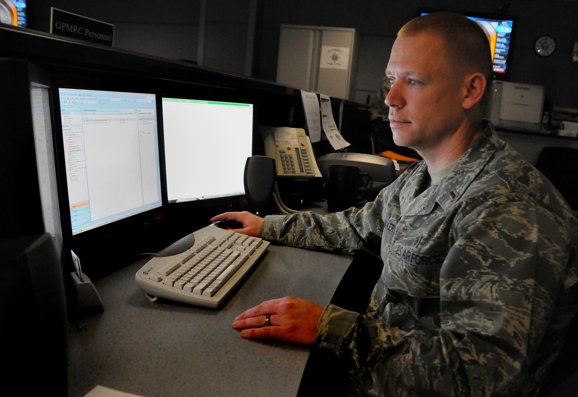 AMC operations hub passes Mission Capability Inspection > Air Mobility ...