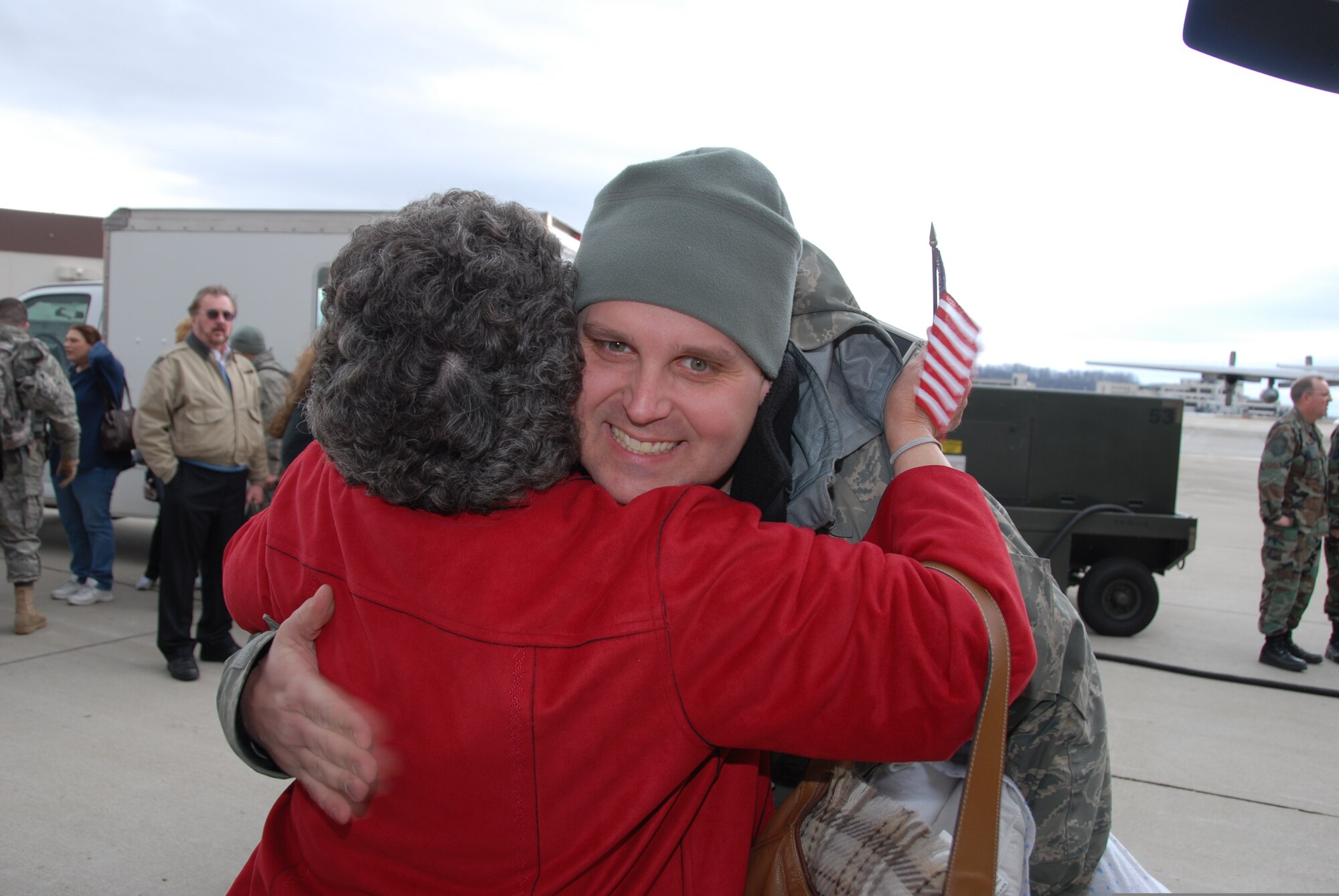 U.S. Air Force 130th Airlift Wing Air National Guardsmen return home Feb. 18, 2009, to Air National Guard Base Yeager in Charleston, W.V., after a lengthy deployment to Bagram, Afghanistan. (U.S. Air Force photo by Staff Sgt. William John Hinamon/Released)

