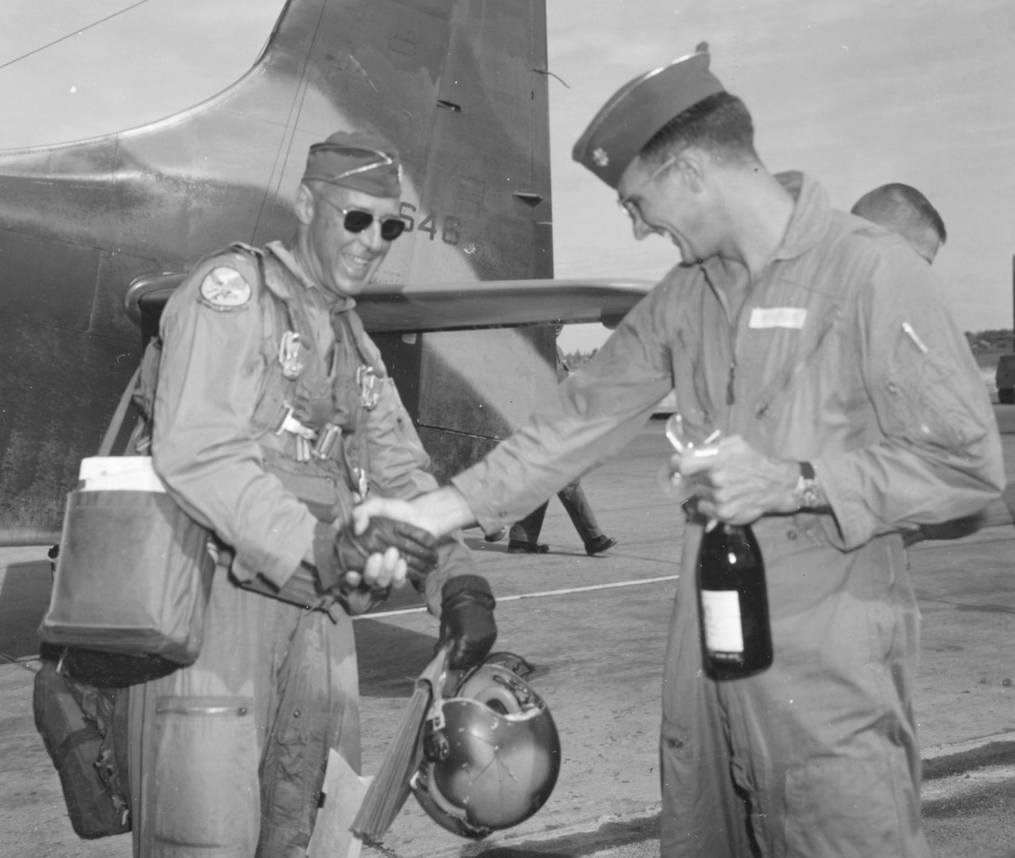 Lt. Col. Ransom being congratulated just after he finished his 100th mission over North Vietnam on Nov. 27, 1966. (U.S. Air Force photo) 