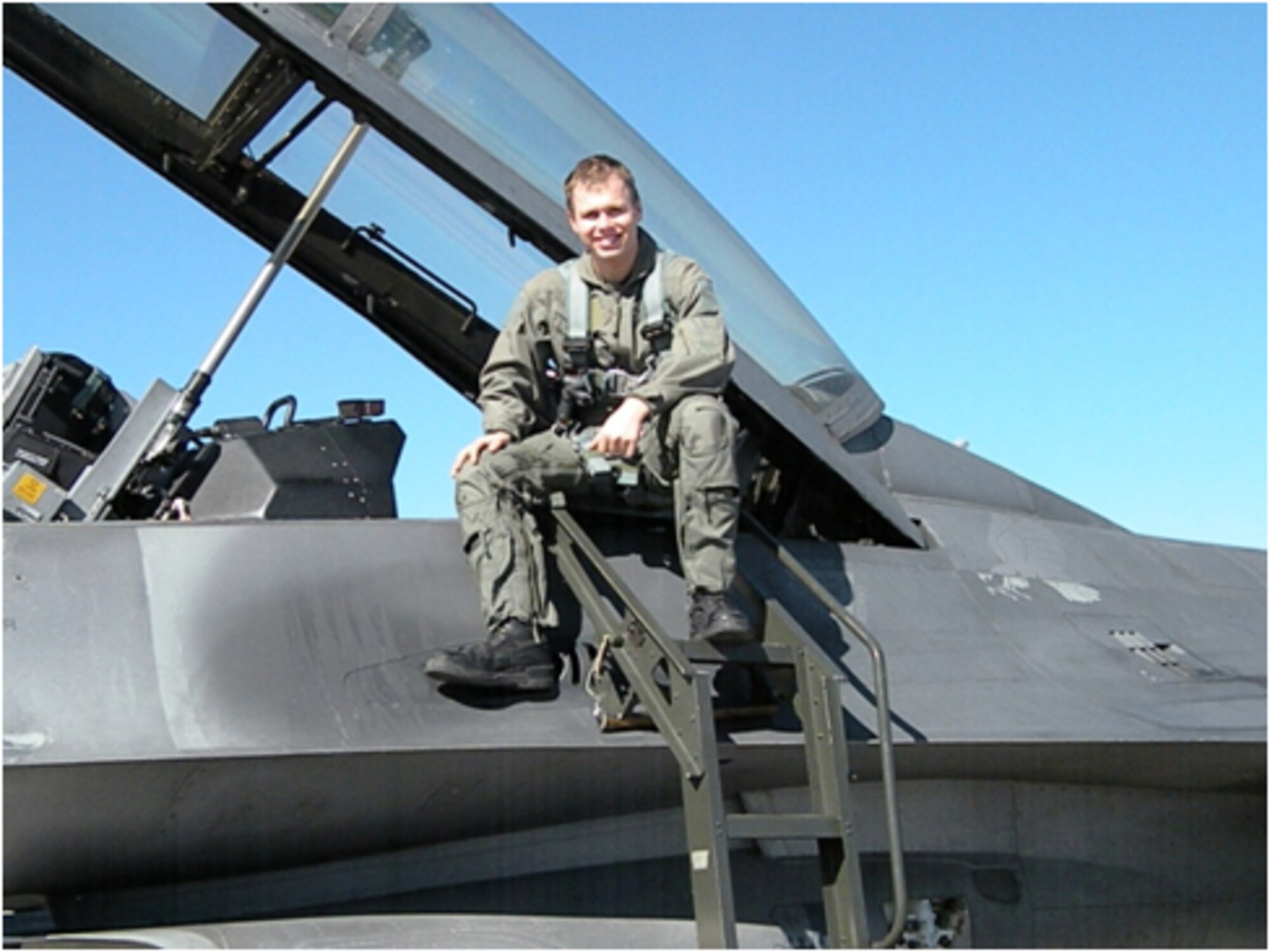 NELLIS AIR FORCE BASE, Nev. – Senior Airman Leo “Ollie” Oliphant, 22nd Aircraft Maintenance Unit crew chief, receives an F-16 familiarization ride as part of the 52nd Fighter Wing’s incentive ride program. (Courtesy photo)