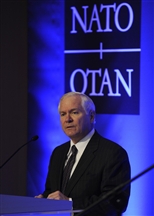 Secretary Gates delivers his remarks and answers questions