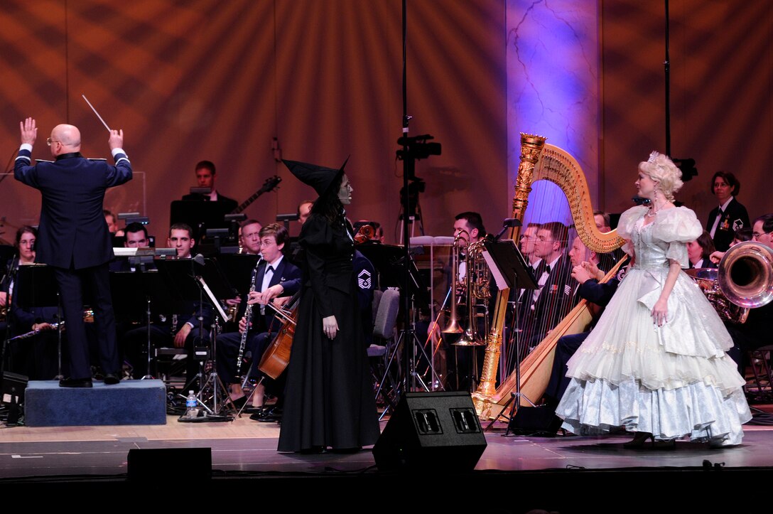 Members of the United States Air Force Band’s Singing Sergeants perform during the band’s Guest Artist Series concert at Daughters of the American Revolution Constitution Hall Feb. 22. Charley Pride, legendary Country Music Hall of Fame star, was the guest artist with a special performance also given by this year’s Col. George S. Howard young artist competition winner Katherine Kohler along with guest emcee Bernie Lucas, host of America’s Music on 98.7 WMZQ. (U.S. Air Force photo by Staff Sgt. Dan DeCook)