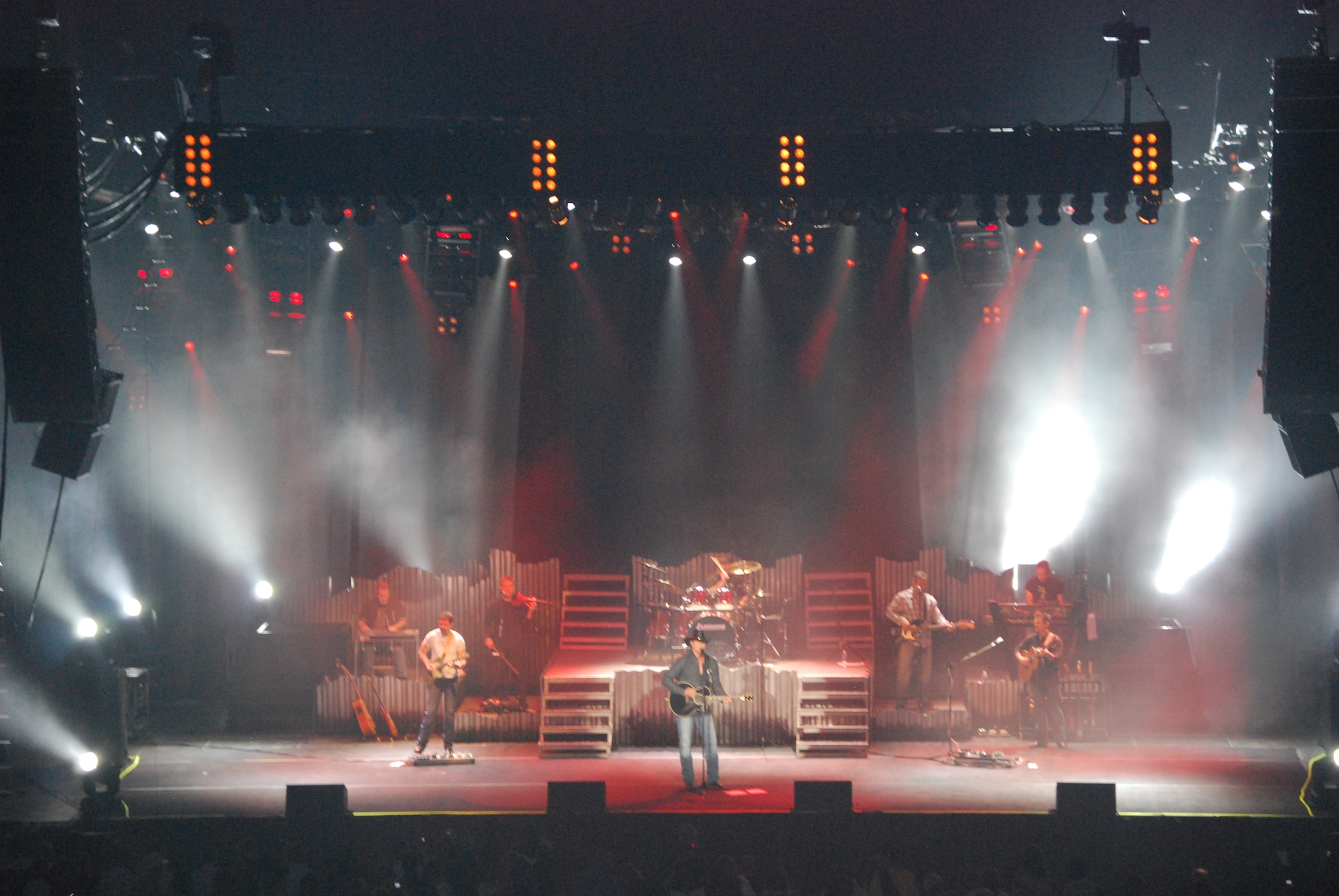 Country music stars, Trace Adkins and Craig Morgan, gave 1,000 tickets for Sheppard personnel to enjoy their concert at Kay Yeager Coliseum. Both singers have traveled to Iraq in support of military troops. (U.S. Air Force Photo\Debi Smith)
