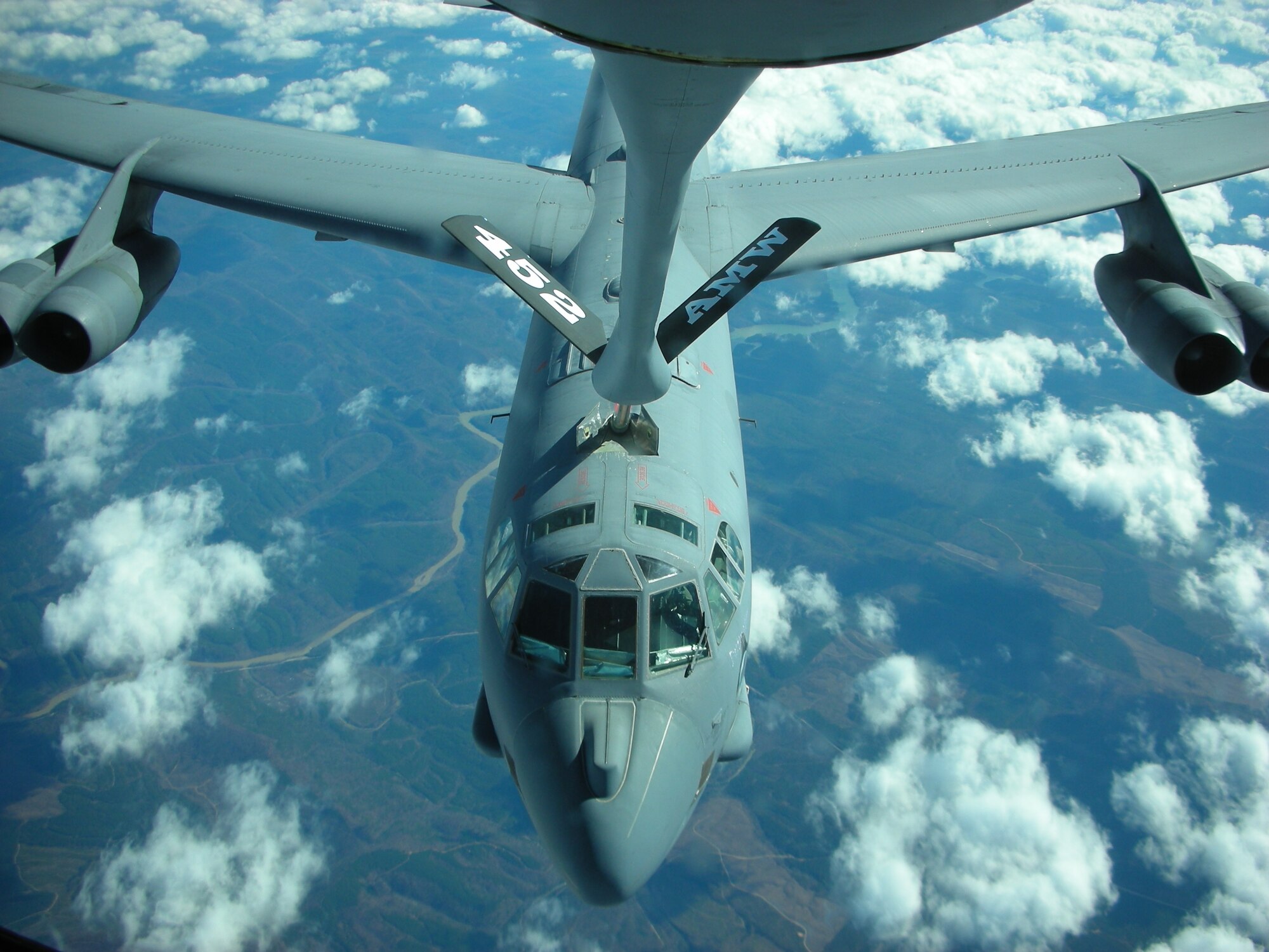 A KC-135 from the 336th Air Refueling Squadron out of March Air Reserve Base, Calif., refuels a B-52 from the 2d Bomb Wing. The refueler was deployed to Barksdale Air Force Base, La., to participate in training. (Senior Master Sgt. Kenneth Horner/U.S. Air Force)