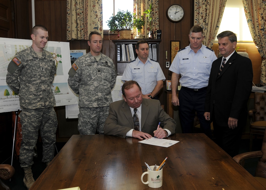 8 December Mayor Michael Boulanger signed a Statement of Support, declaring the city would do everything in its power to support its employees who are also members of the National Guard or Reserves. 
