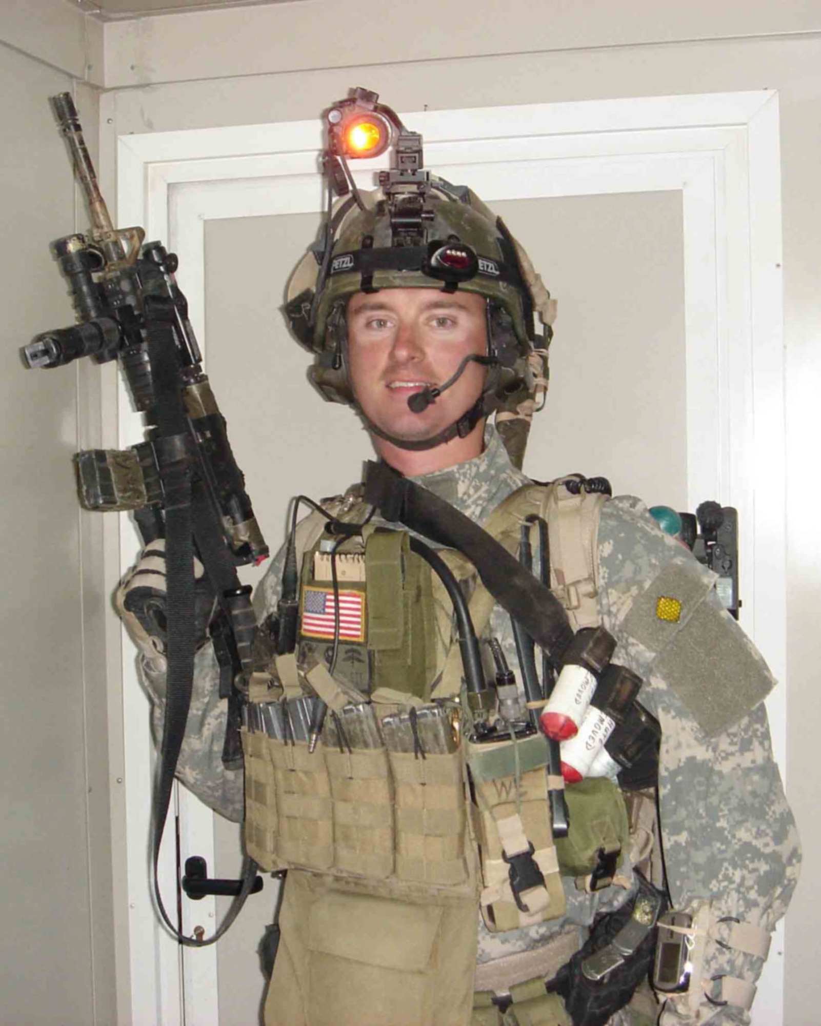 Staff Sgt. Ryan Wallace in full battle gear. (U.S. Air Force photo)