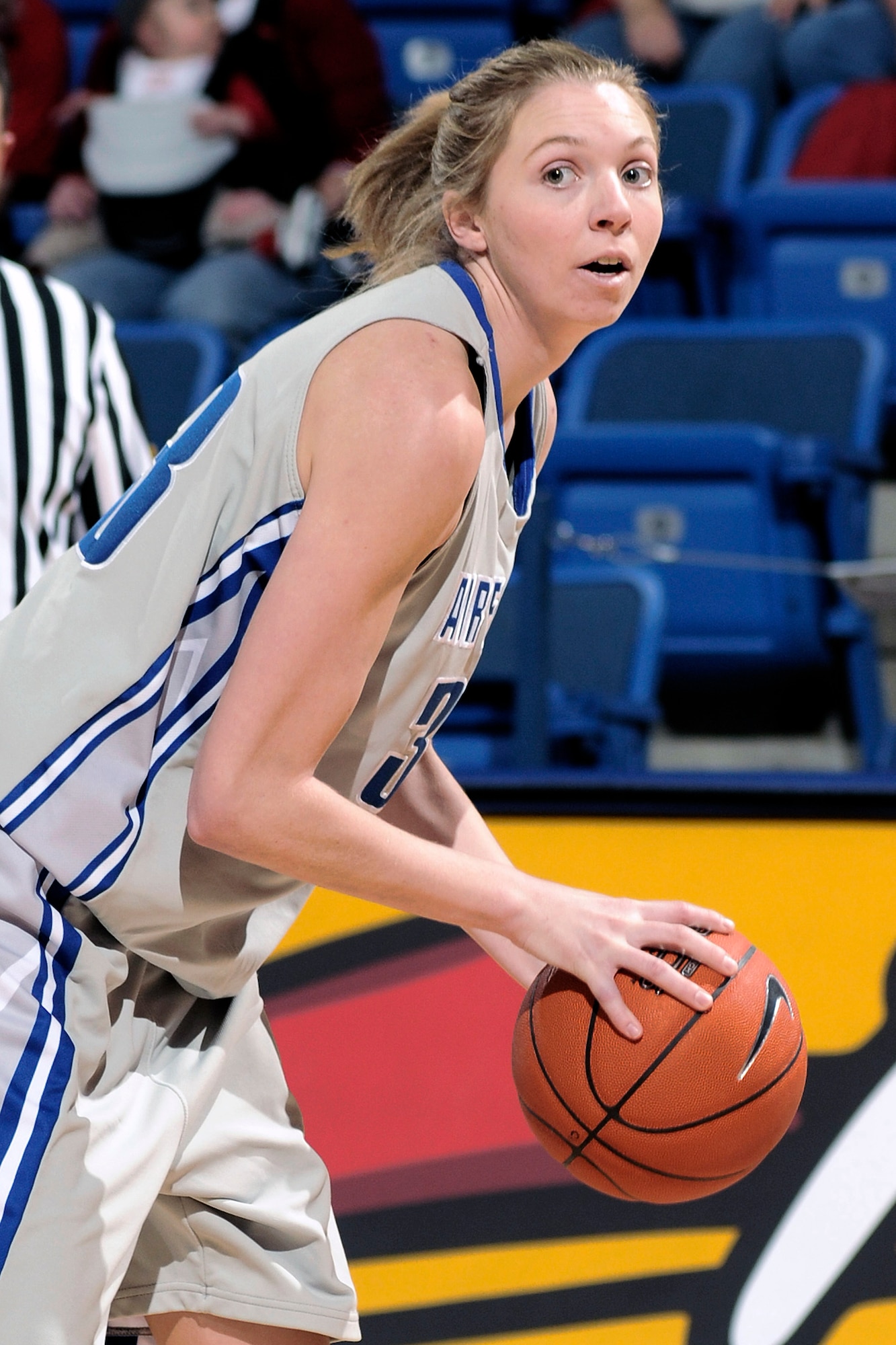 U.S. Air Force Academy junior forward Kathleen Schjodt looks to pass during the 73-39 loss against the New Mexico Lobos Jan. 9 at the Academy in Colorado. The Falcons return to action Jan. 14 at Utah. (U.S. Air Force photo/Mike Kaplan)
