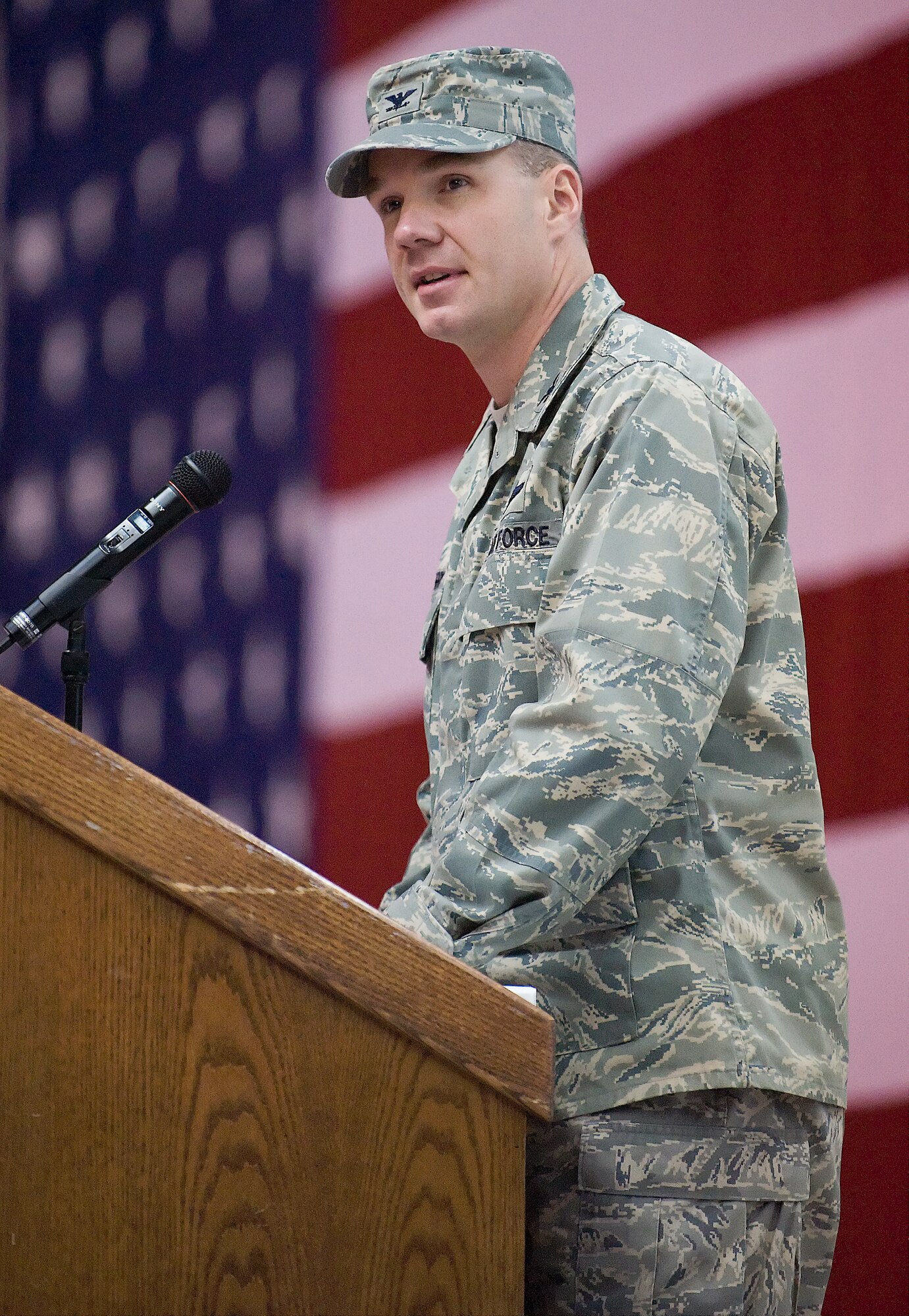 Col. Manson O. Morris, 436th Airlift Wing commander, addresses the crowd after assuming command of the Eagle Wing during the change-of-command ceremony Jan. 9. Colonel Morris assumed command from Col. Steven B. Harirson, who will become the commander of the 89th Airlift Wing, Andrews Air Force Base, Md. (U.S. Air Force photo/Roland Balik)