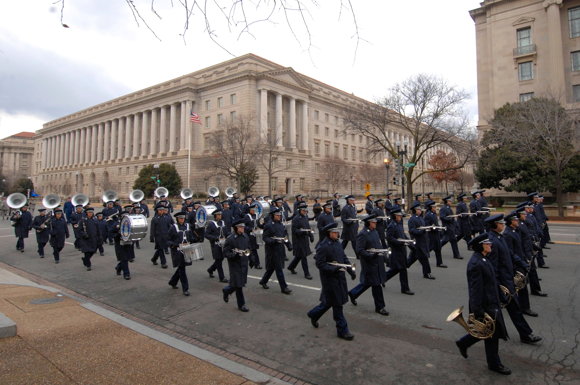 Members of the United States Air Force Band march down Constitution Avenue Jan. 11 in Washington during a practice run of the inauguration parade for President-elect Barack Obama. (U.S. Air Force photo by Senior Airman Tim Chacon)