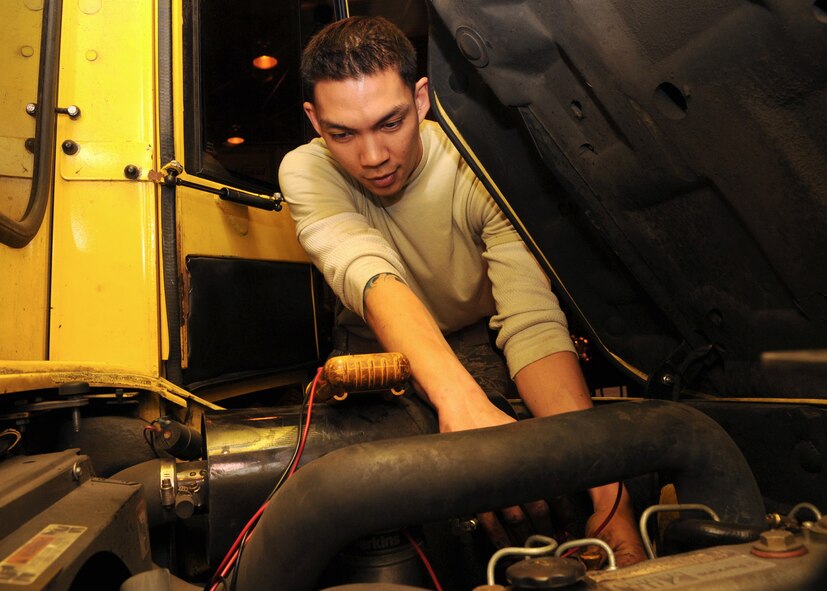 Staff Sgt. Lee Samson, a 100th Logistics Readiness Squadron vehicle maintenance craftsman, troubleshoots a starter problem on a forklift Dec. 18, 2008, at RAF Mildenhall, England. The vehicle maintenance squadron performs annual inspections on more than 640 government vehicles here, while also servicing and repairing vehicles daily. (U.S. Air Force photo by Staff Sgt. Jerry Fleshman) 