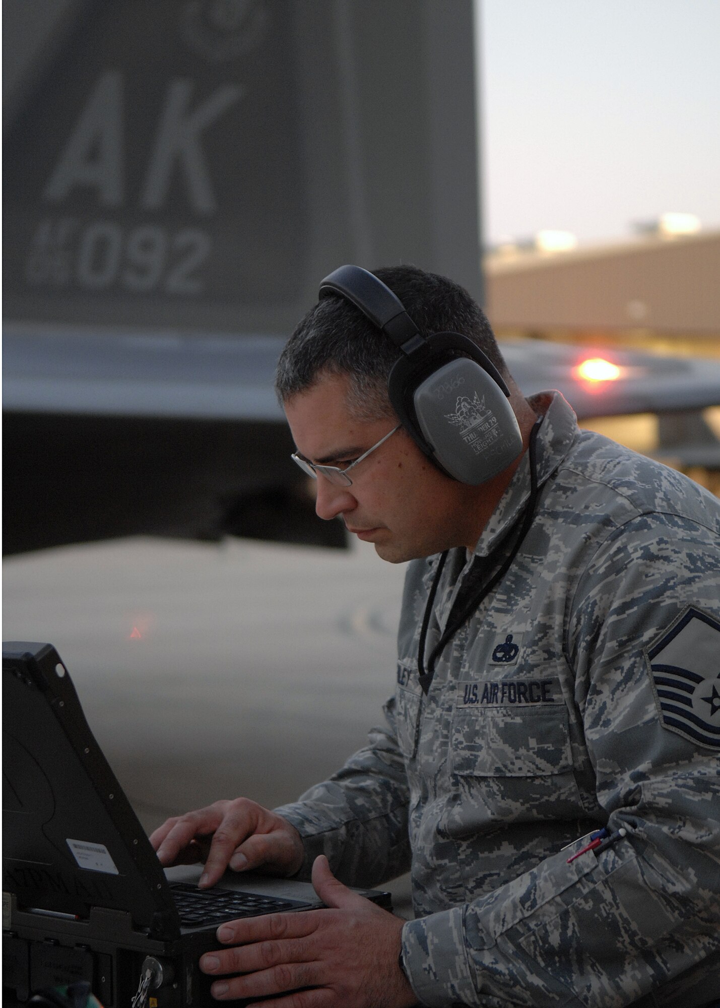 Master Sgt. Paul Schiley checks forms for quality control using a PMA (Portable Maintenace Aid), Jan 15, at Holloman Air Force Base, N.M. Airmen and pilots gear up for their training exercise "Red Flag" at Nellis AFB, Nevada, starting around the end of Jan. The Red Flag exercises, conducted in four-to-six cycles a year by the 414th Combat Training Squadron of the 57th Wing, are very realistic aerial war games. The purpose is to train pilots from the U.S., NATO (North Atlantic Treaty Organization) and other allied countries for real combat situations. This includes the use of "enemy" hardware and live ammunition for bombing exercises within the Nevada Test and Training Range.


(U.S. Air Force photo/ Senior Airman Anthony Nelson Jr)

